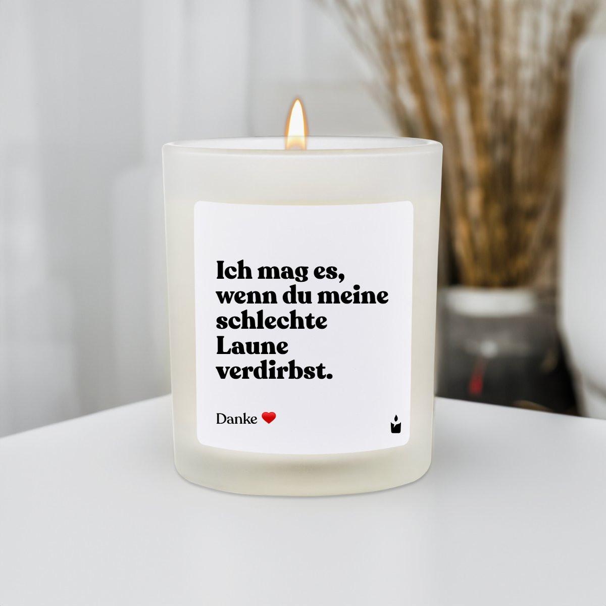 CandleHand Duftkerze Woody Ich mag es, wenn du meine schlechte Laune verdirbst.