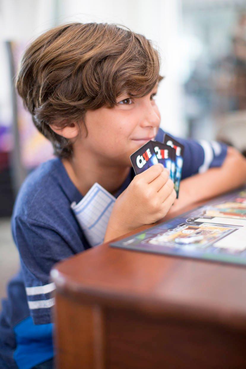 Hasbro Games Cluedo, Italienisch