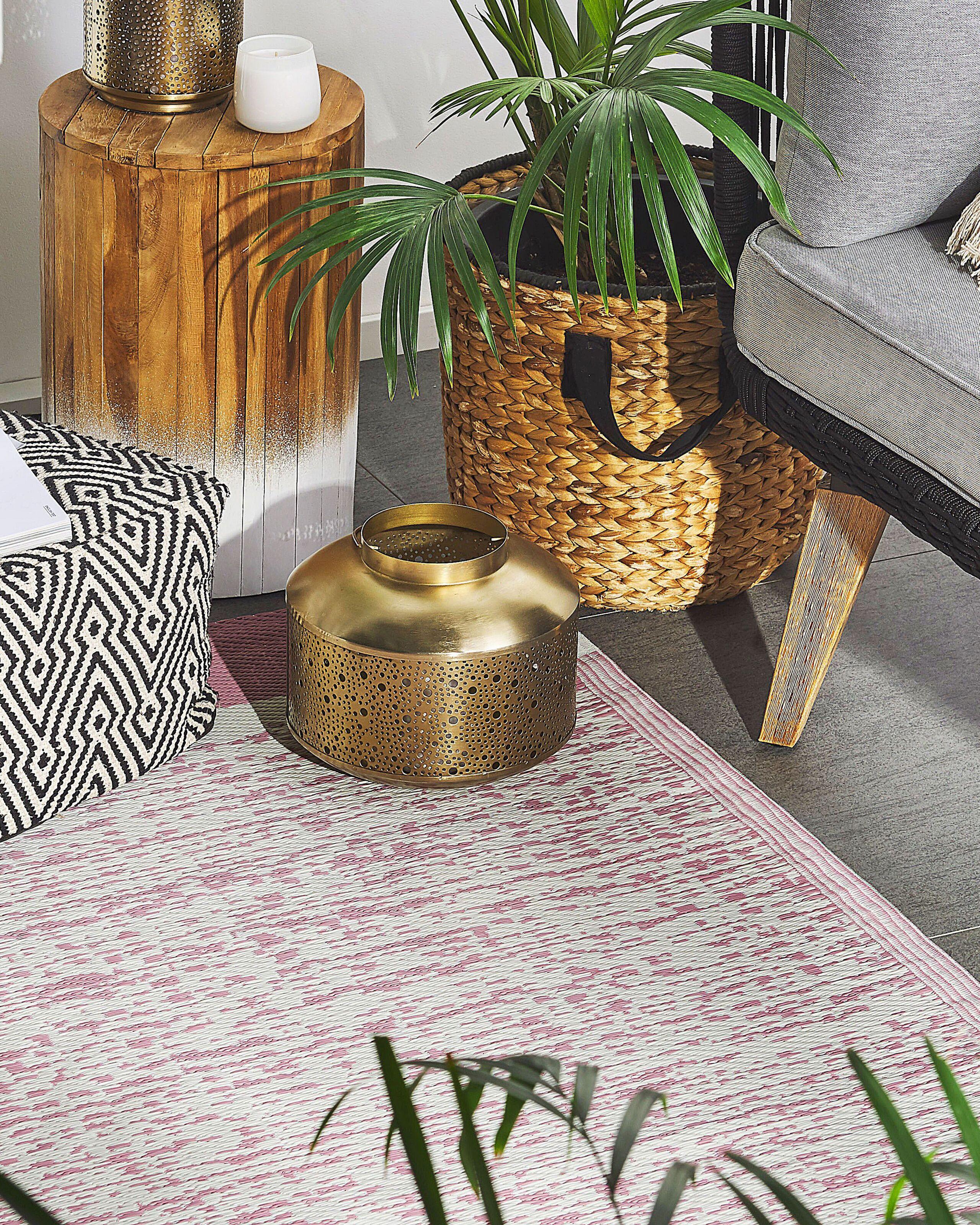 Beliani Outdoorteppich aus Polypropylen Klassisch BALLARI