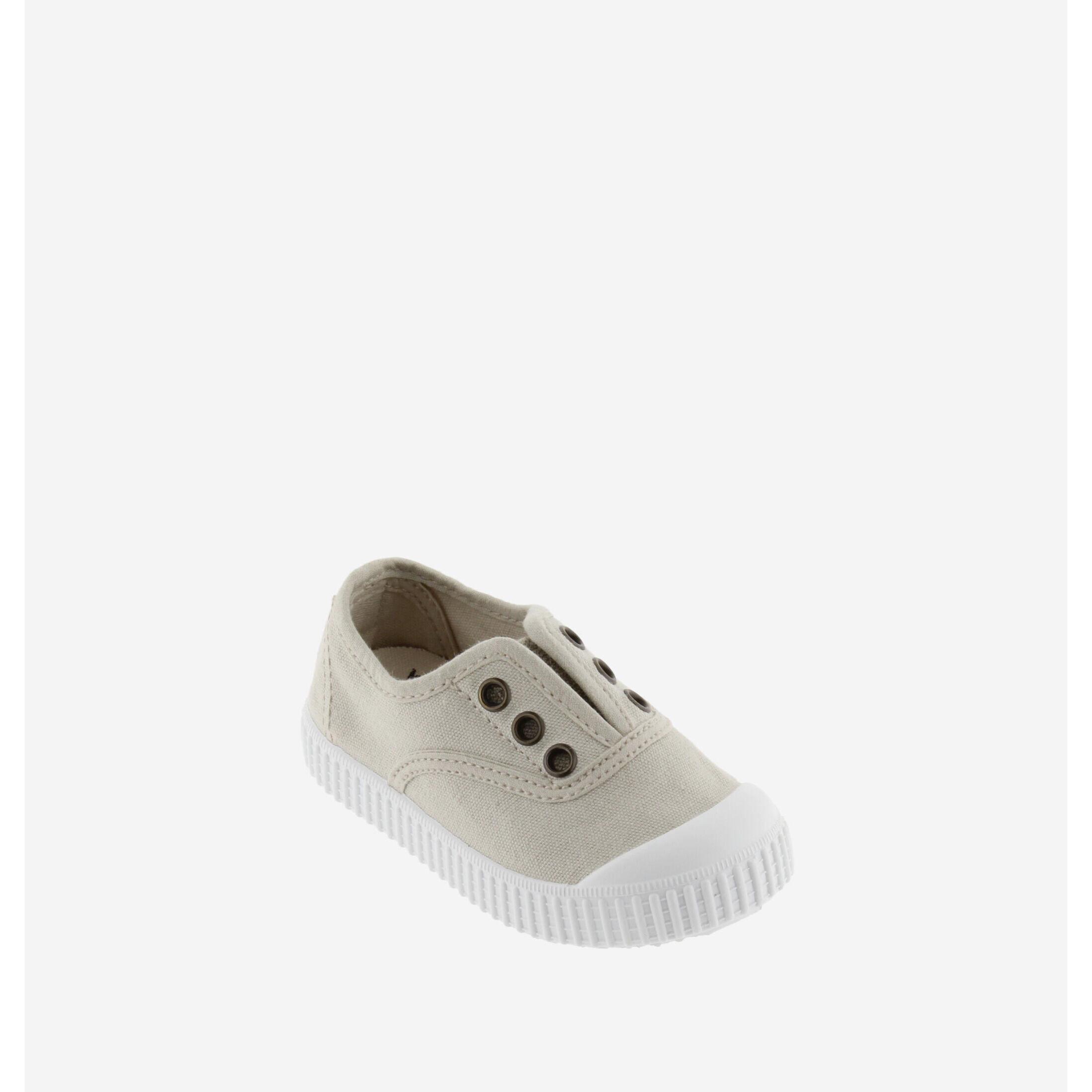 Victoria sneakers 1915