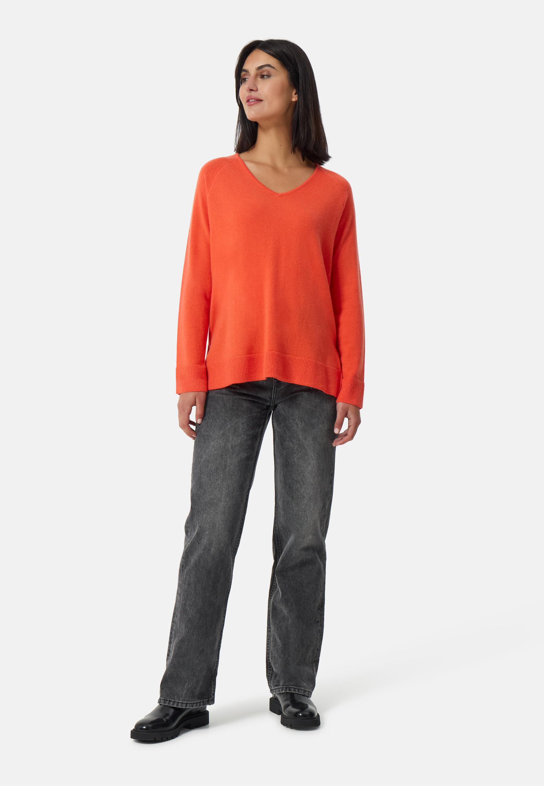 CASH-MERE.CH Kaschmir V-Ausschnitt Pullover mit Seitenschlitzen