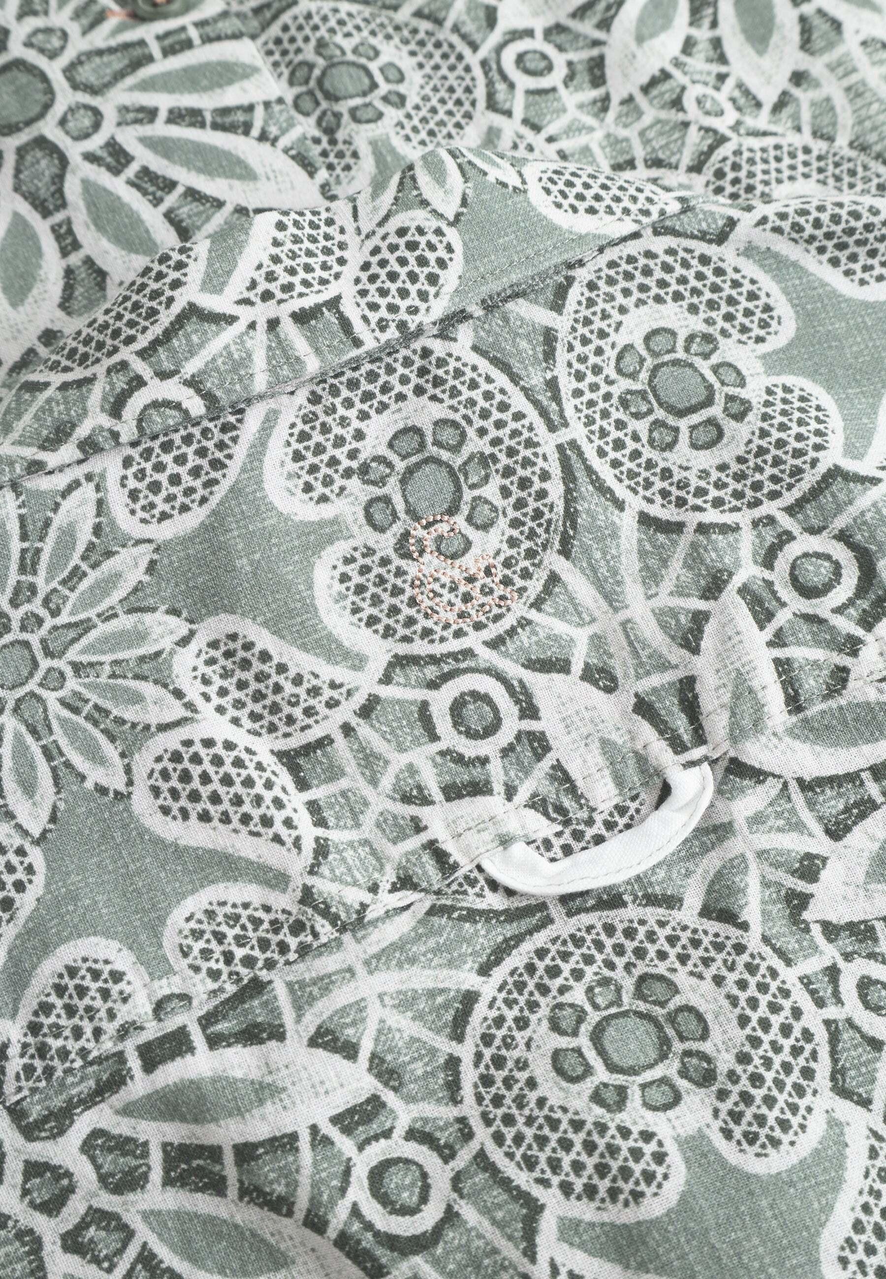 Colours & Sons Kurzarmhemd mit Japanese Tile Print