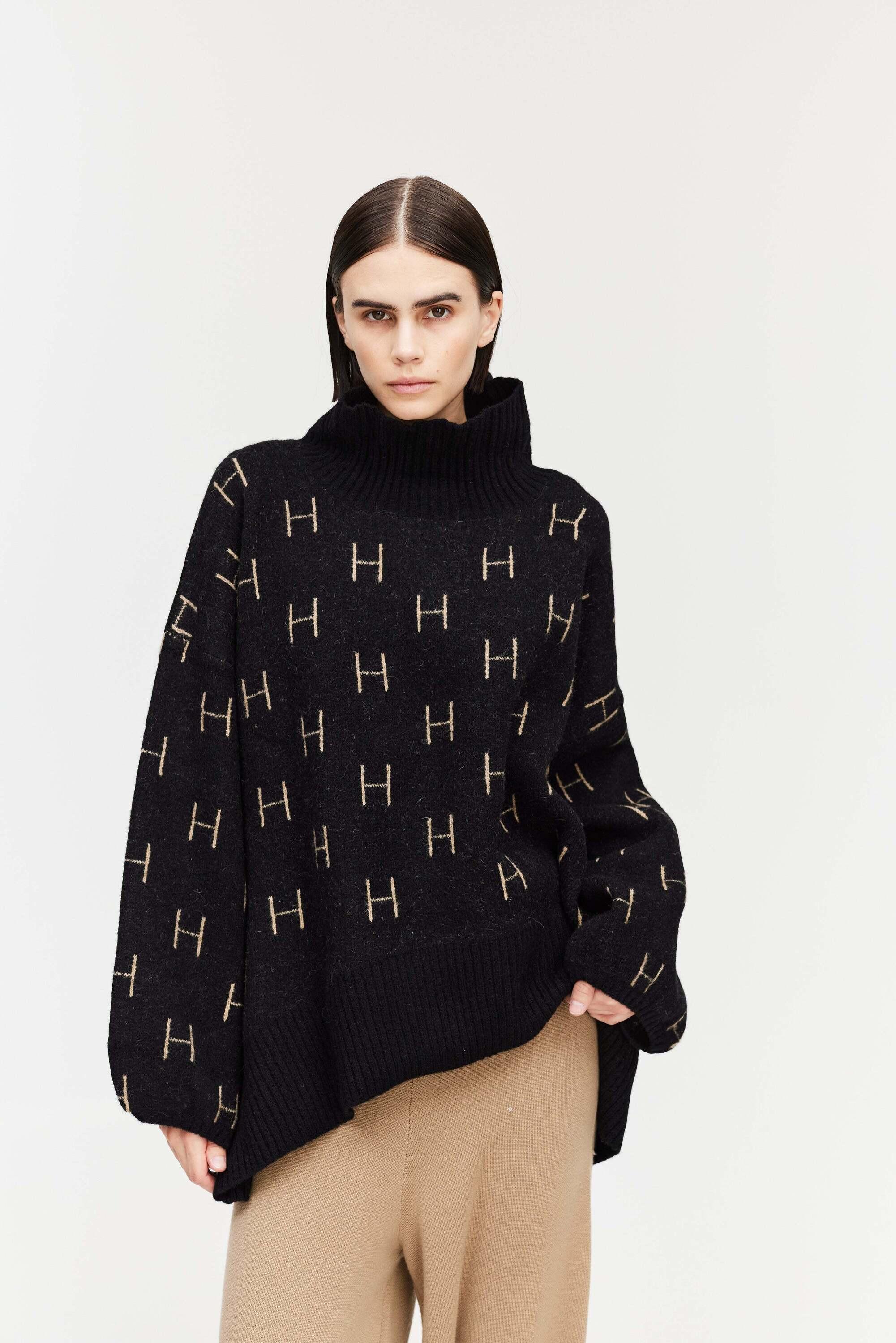 Hést Pullover FAM Sweater Short