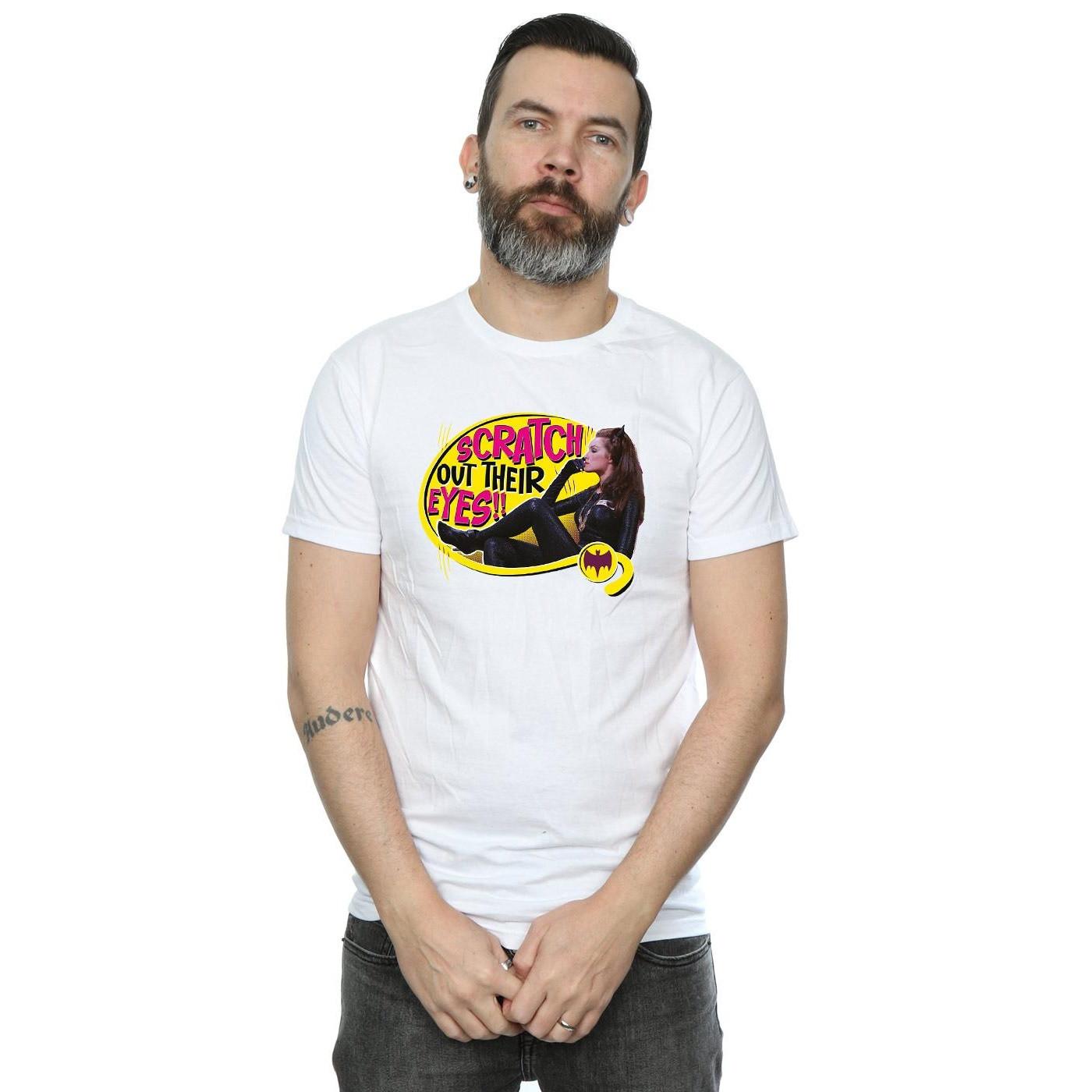 DC COMICS Batman Catwoman Scratch Out Their Eyes T-Shirt