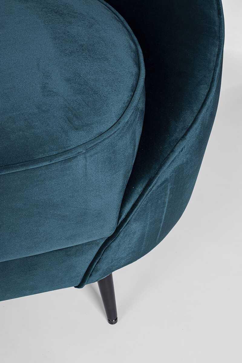mutoni Sofa