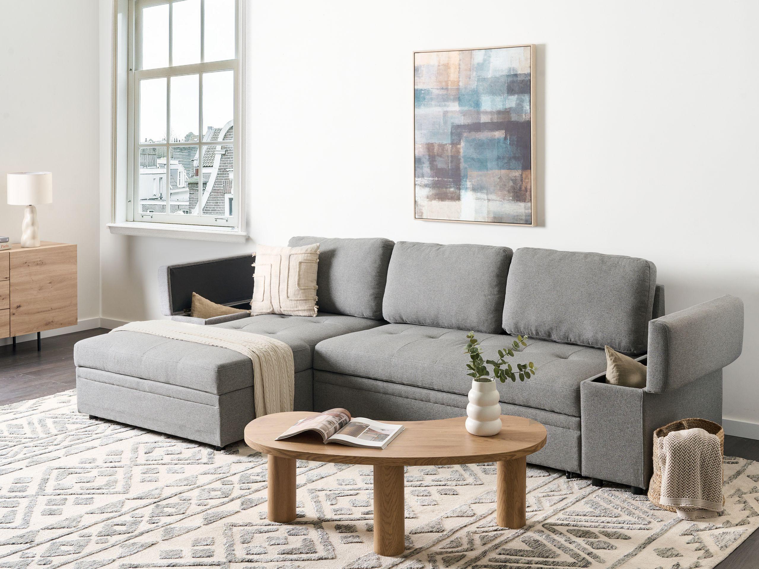 Beliani Rechtsseitiges Ecksofa aus Kunstleinen Klassisch HRISEY