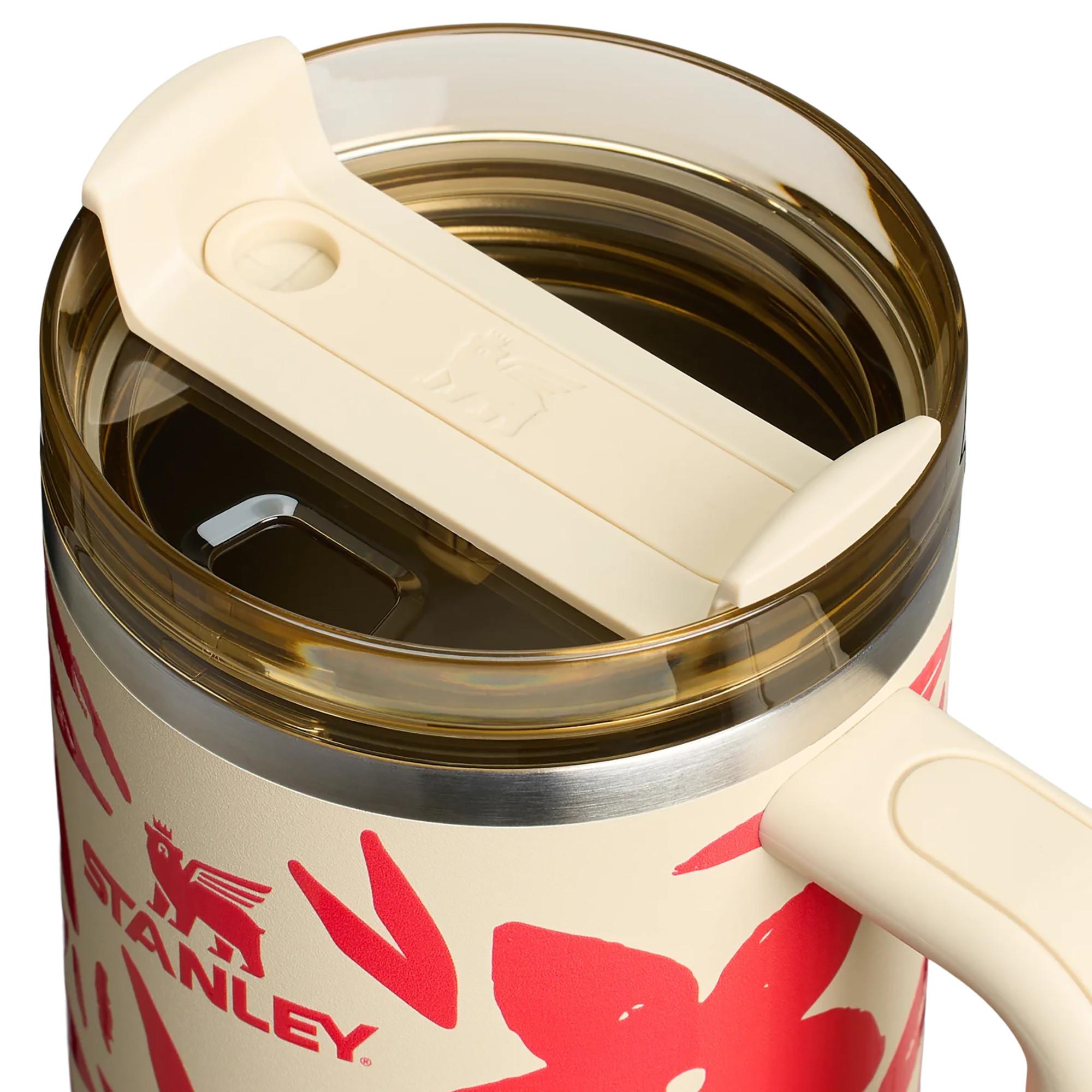 Stanley 1913 Isolierbecher Quencher FlowState™ Butter Sunflower