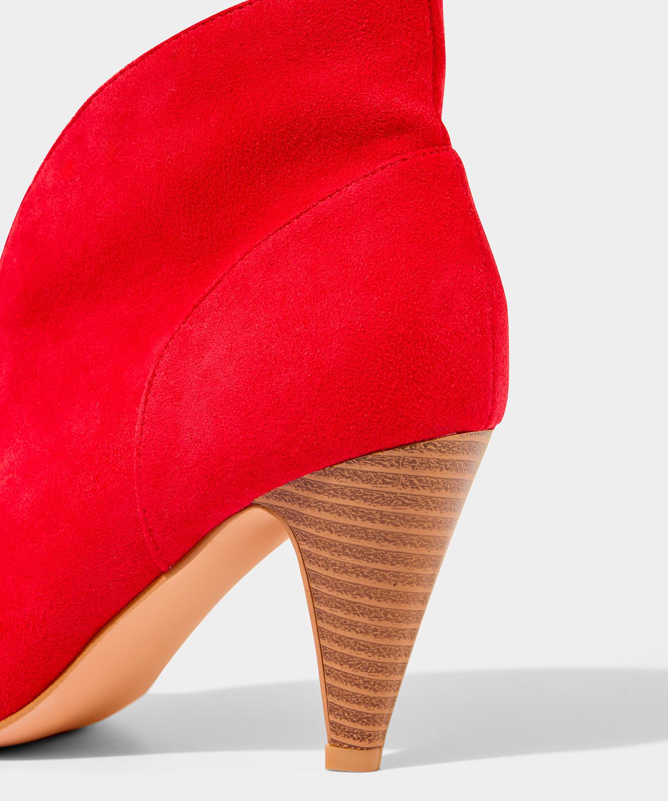 Joe Browns Spitzen-Stiefeletten aus Microsuede