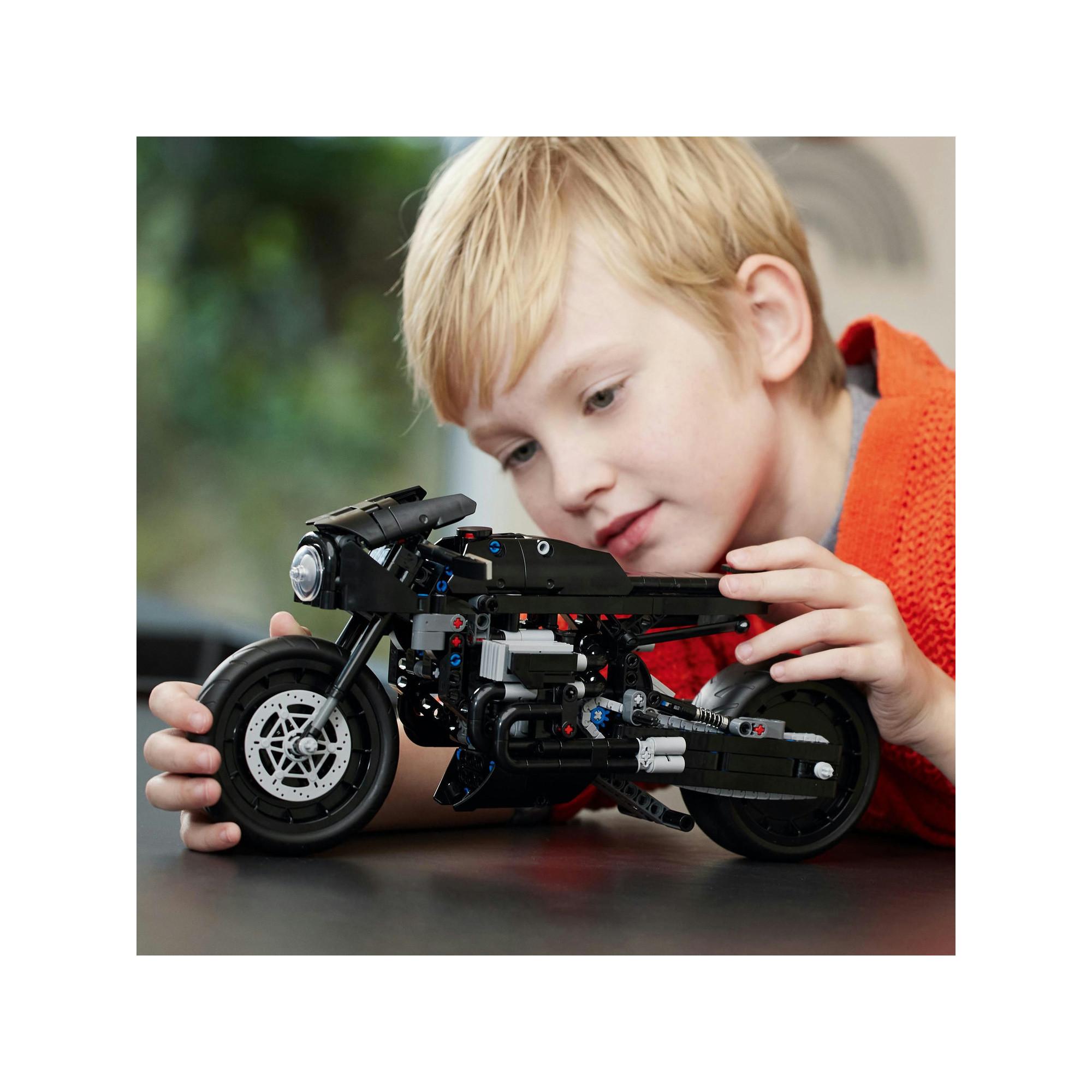 LEGO® 42155 The Batman - Batcycle™