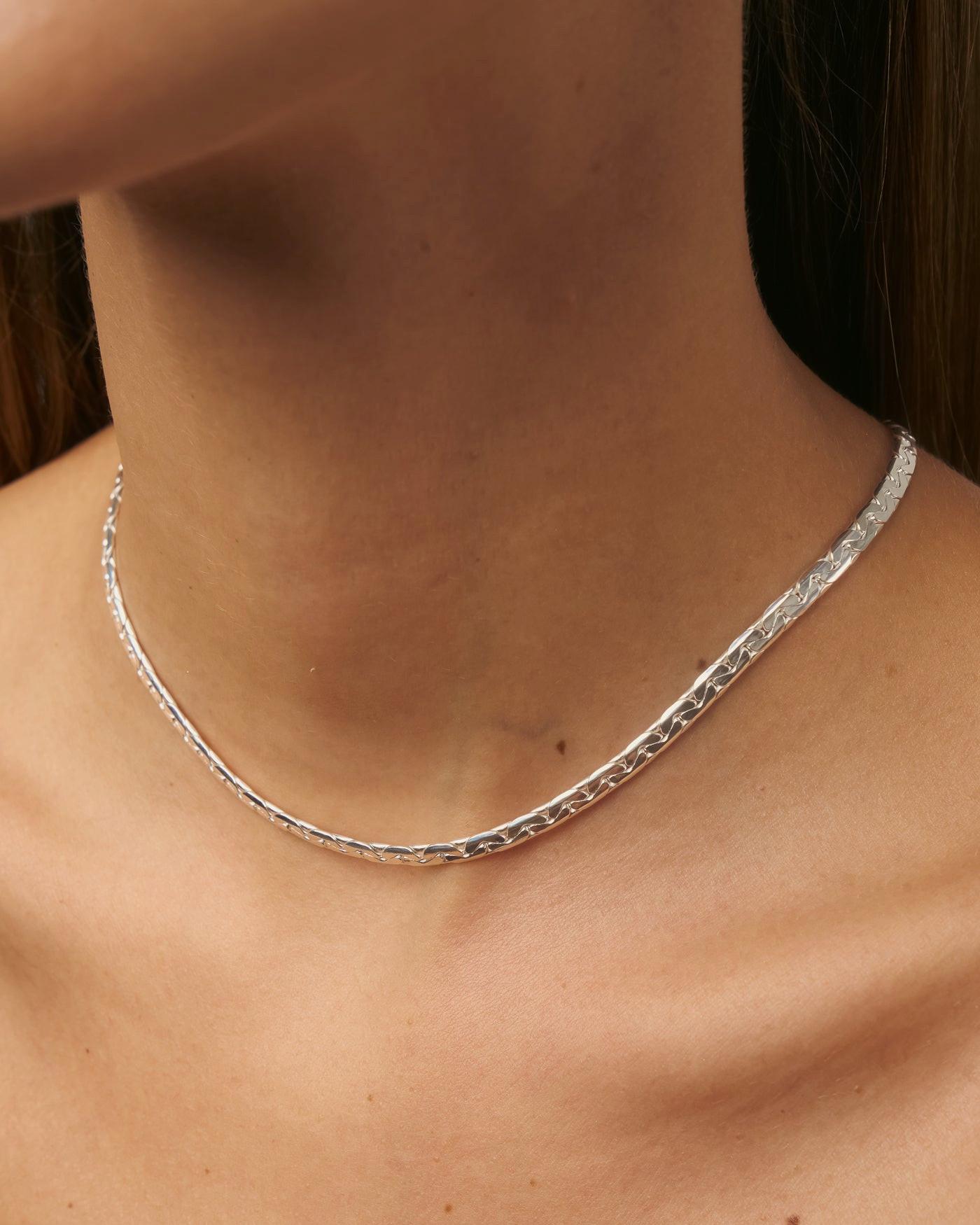 SIDANG Anahi Halsketten