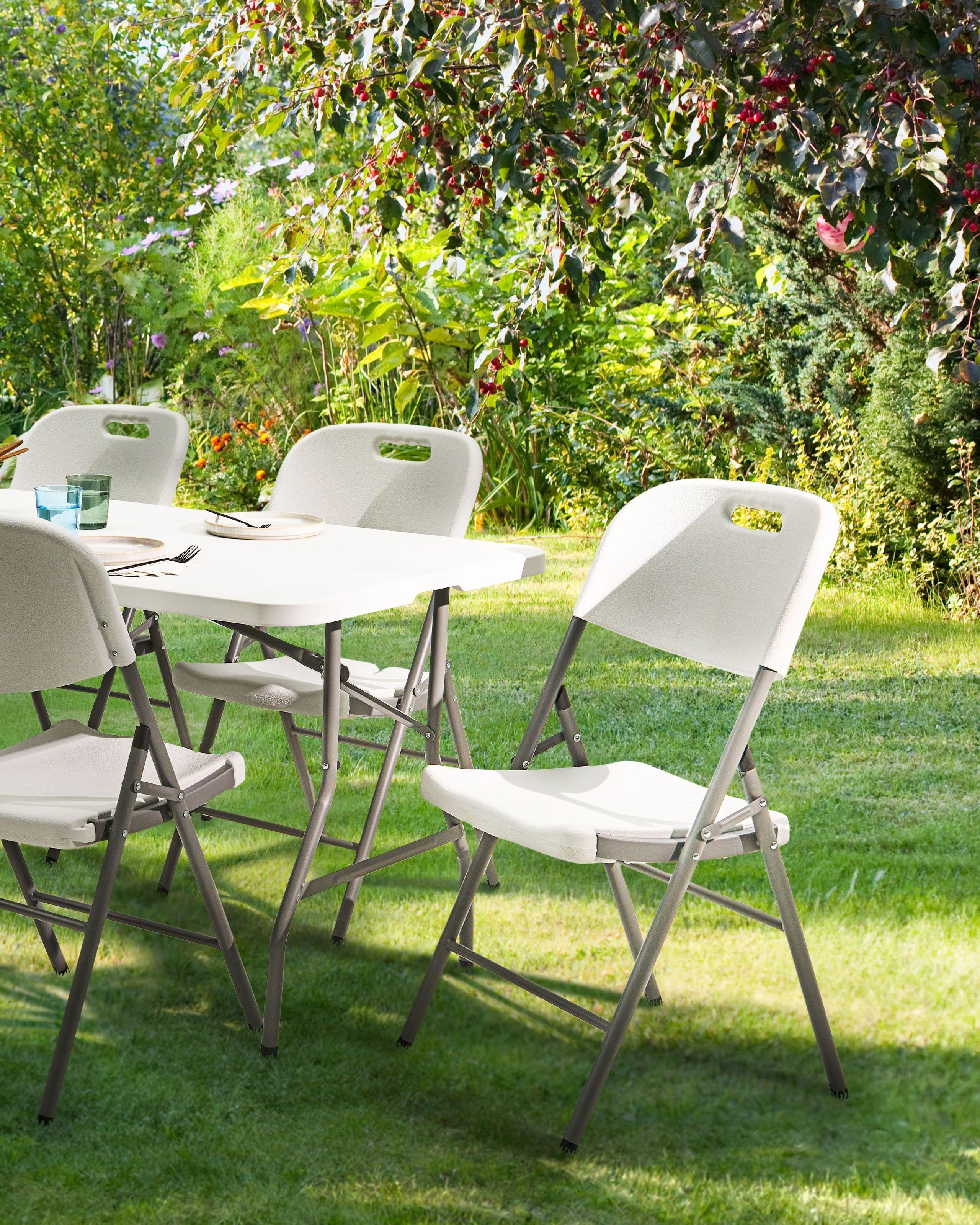 Beliani Gartenstuhl 2er Set aus Kunststoff Modern CUGNOLI