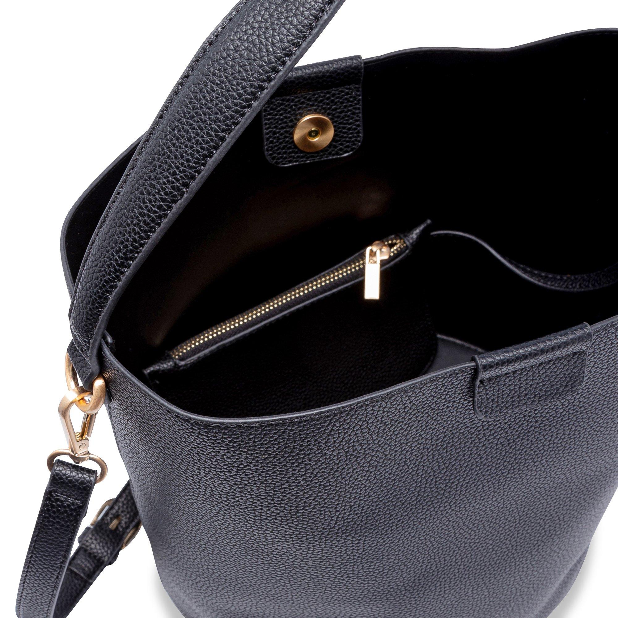 Manor Woman Bucket Bag