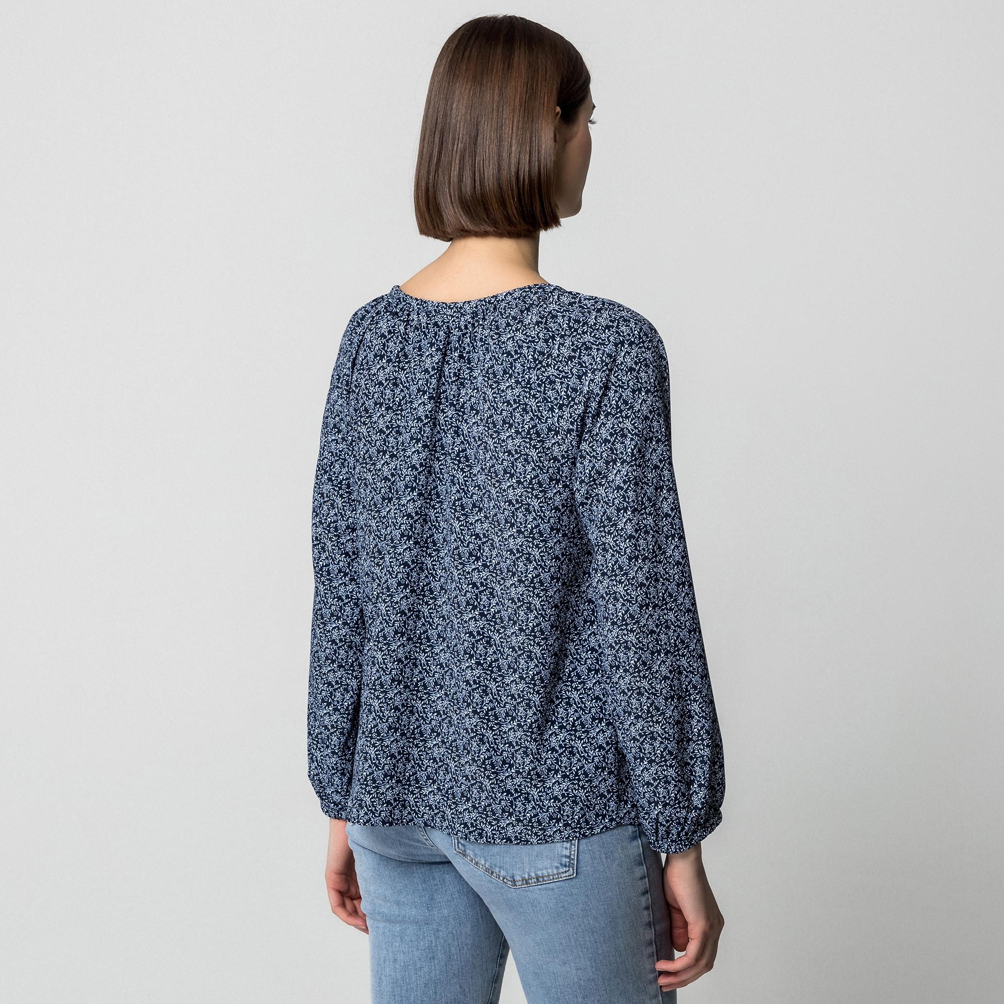 Manor Woman Bluse mit Blumenmuster und langen Ärmeln