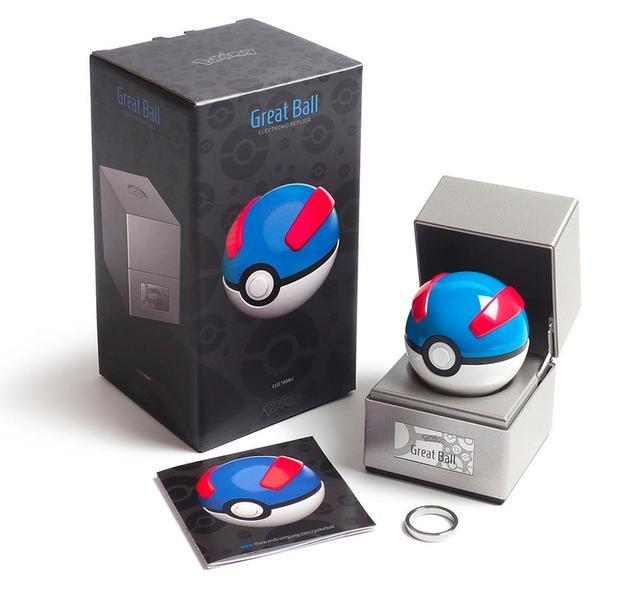 Nintendo Pokémon: Die-Cast Collectible Great Ball Replica