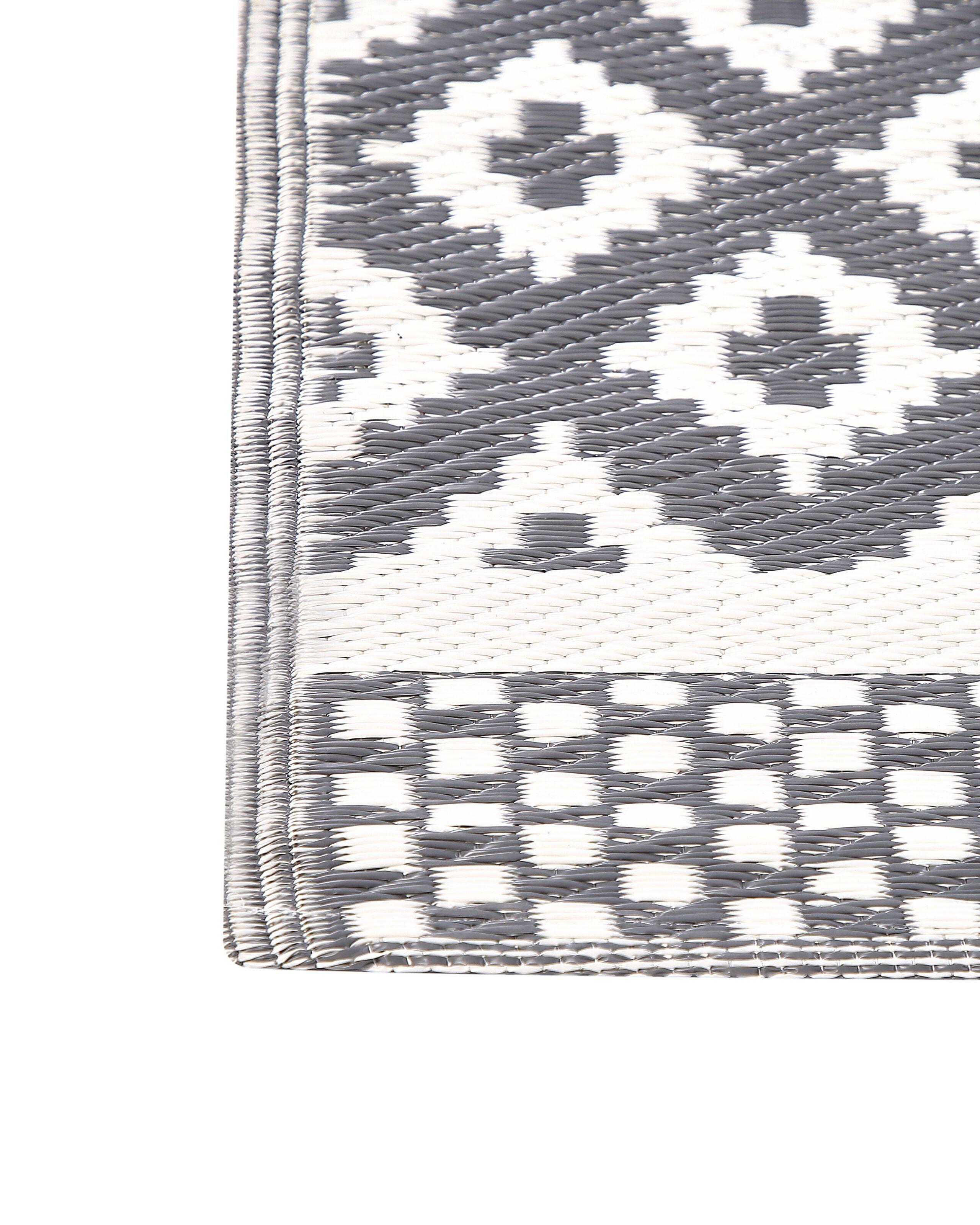 Beliani Outdoorteppich aus Polypropylen Modern THANE