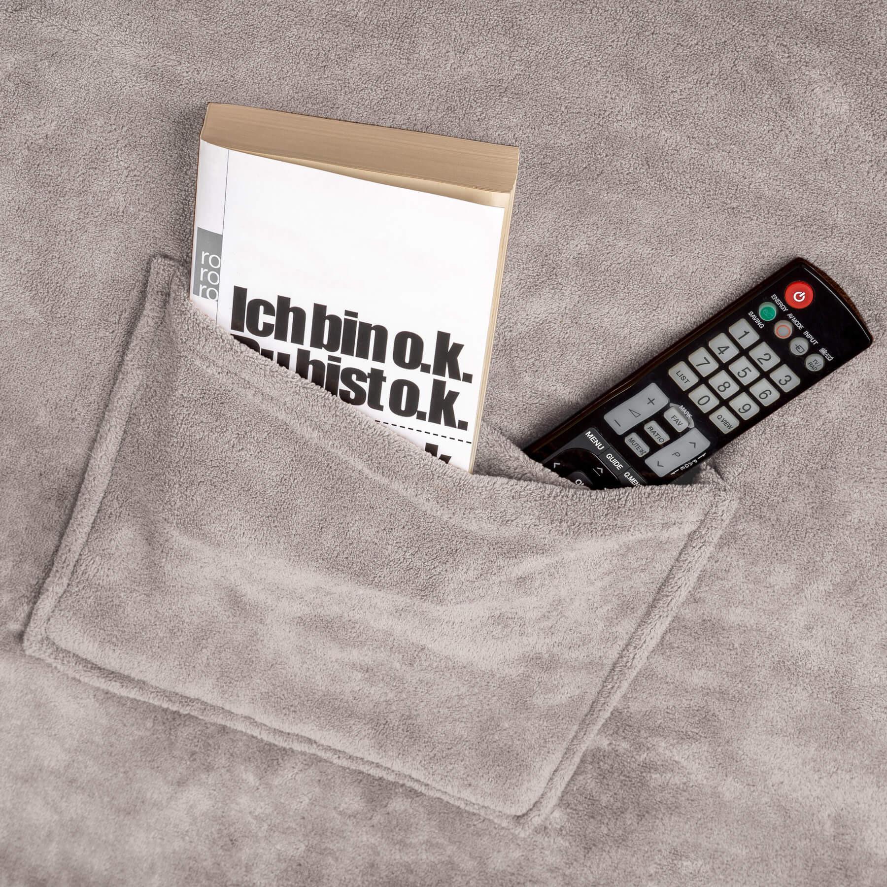 Tectake 2 Kuscheldecken mit Ärmeln