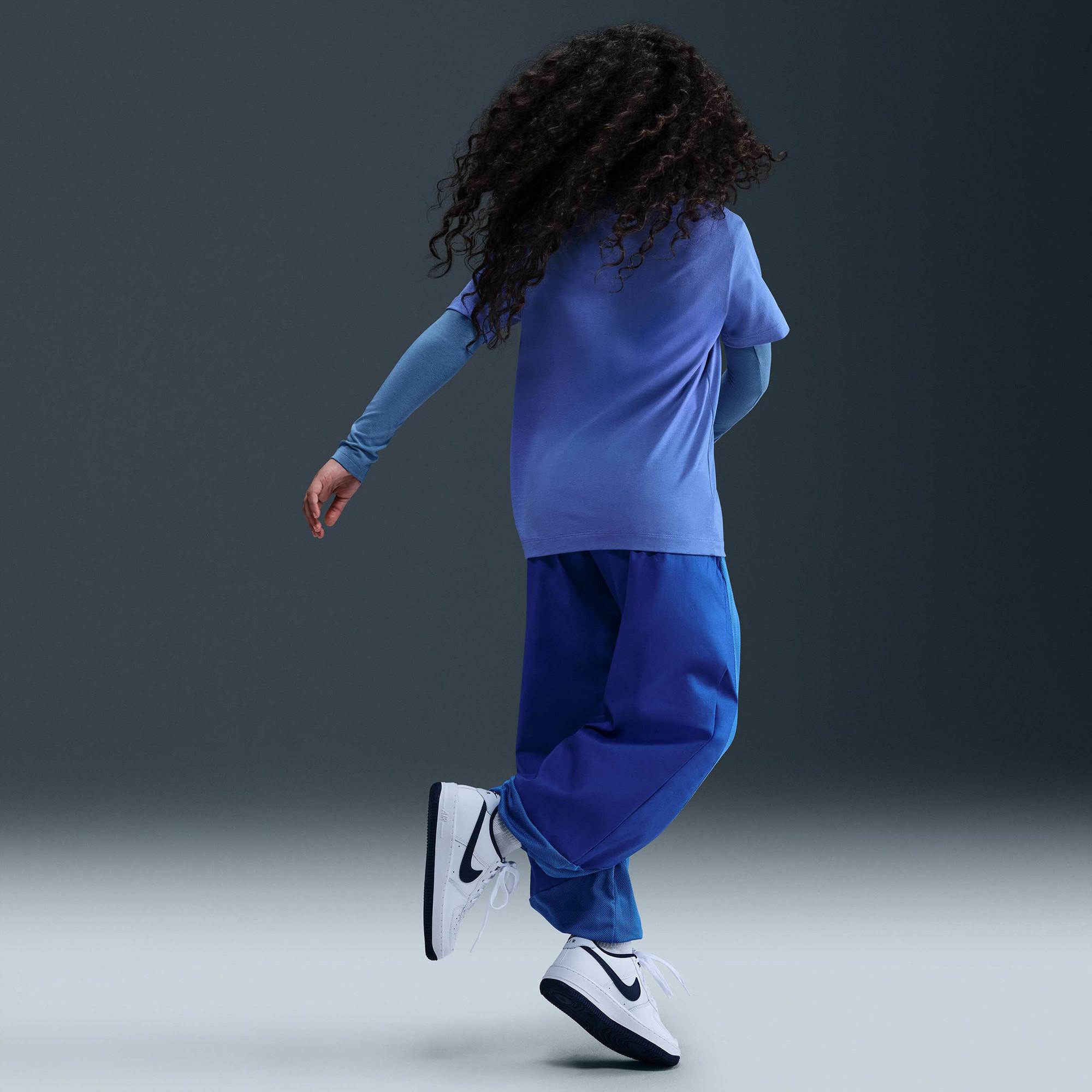 NIKE T-Shirt