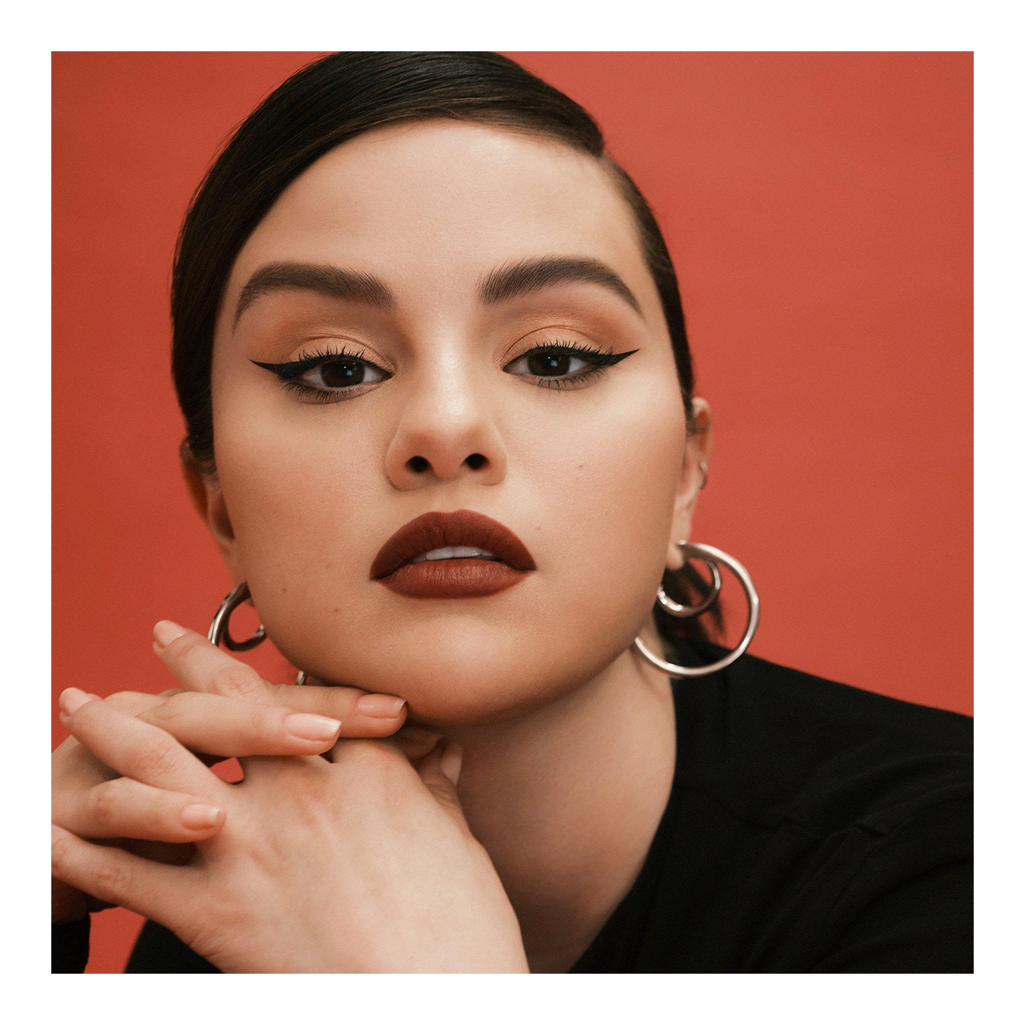 RARE BEAUTY Kind Words - Matter Lippenkonturenstift