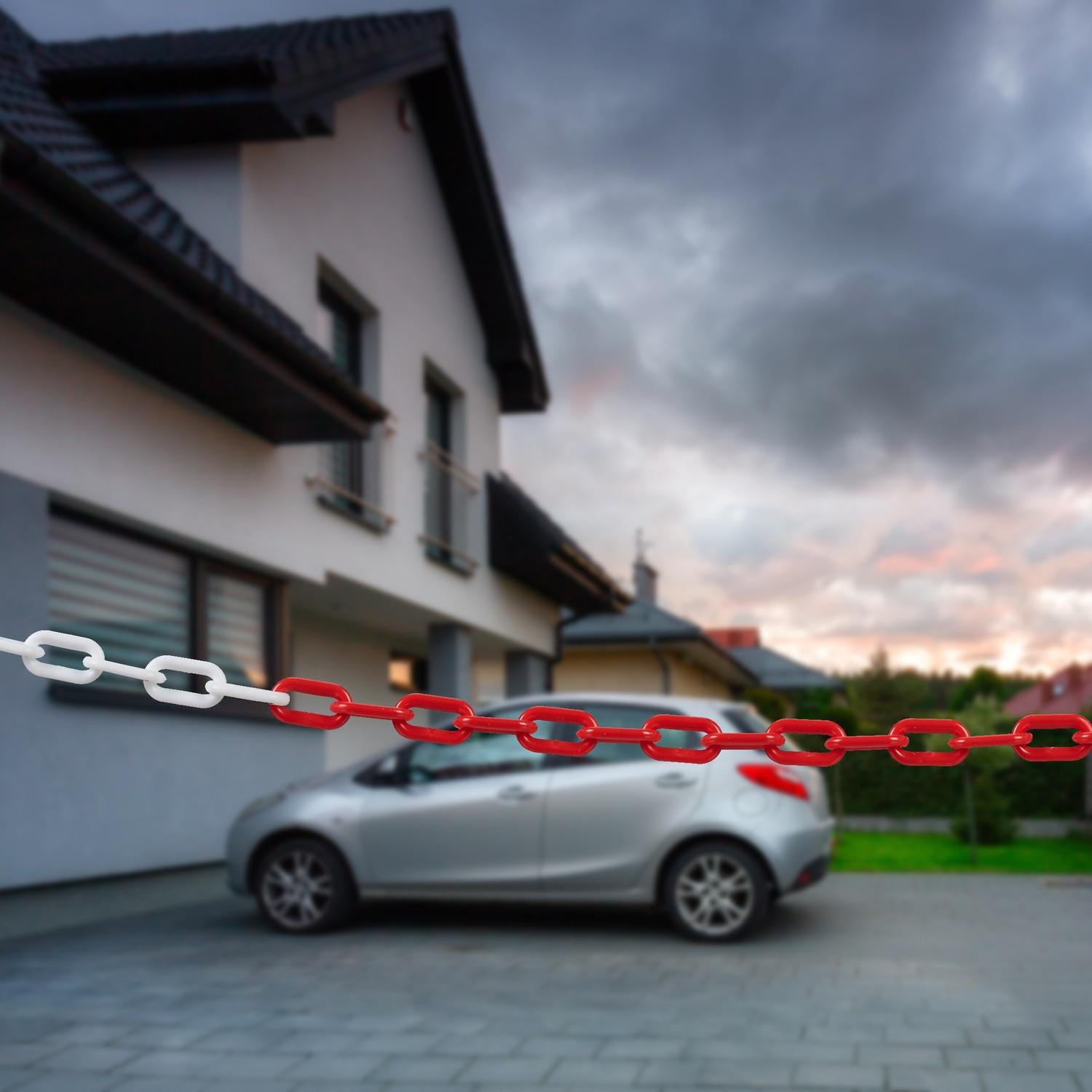 Northix Absperrkette in Rot und Weiß