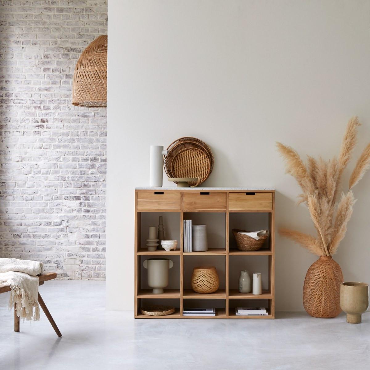 Tikamoon Konsole aus massivem Teak mit Premium-Terrazzo White Miho