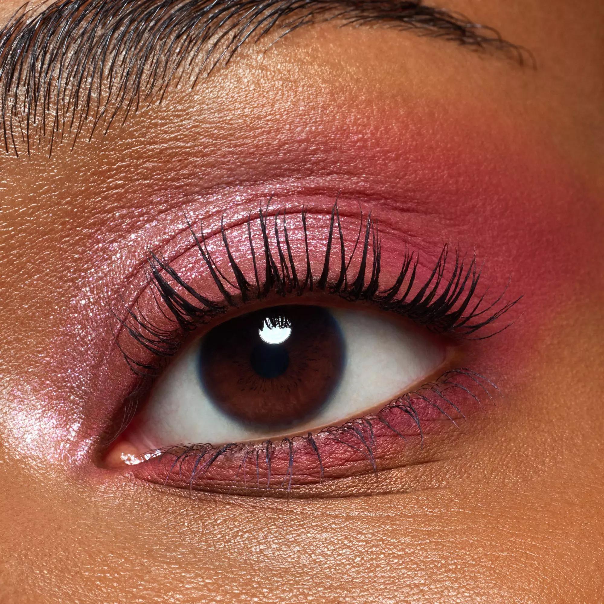 CATRICE Tiny Treasures Eyeshadow Palette