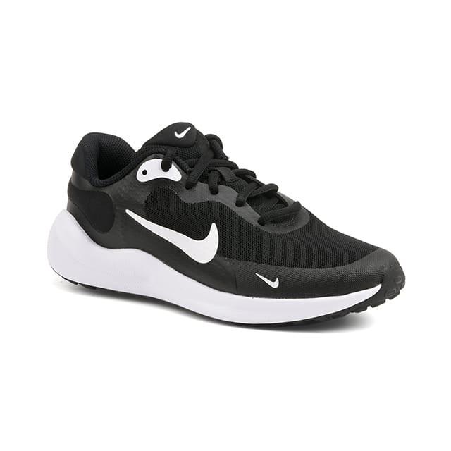 NIKE Revolution 7