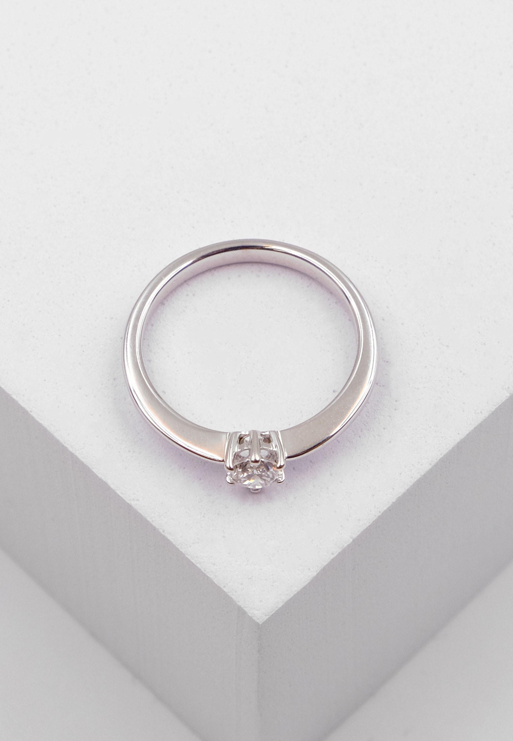 MUAU Schmuck Solitaire Ring Diamant 0.30ct. Weissgold 750