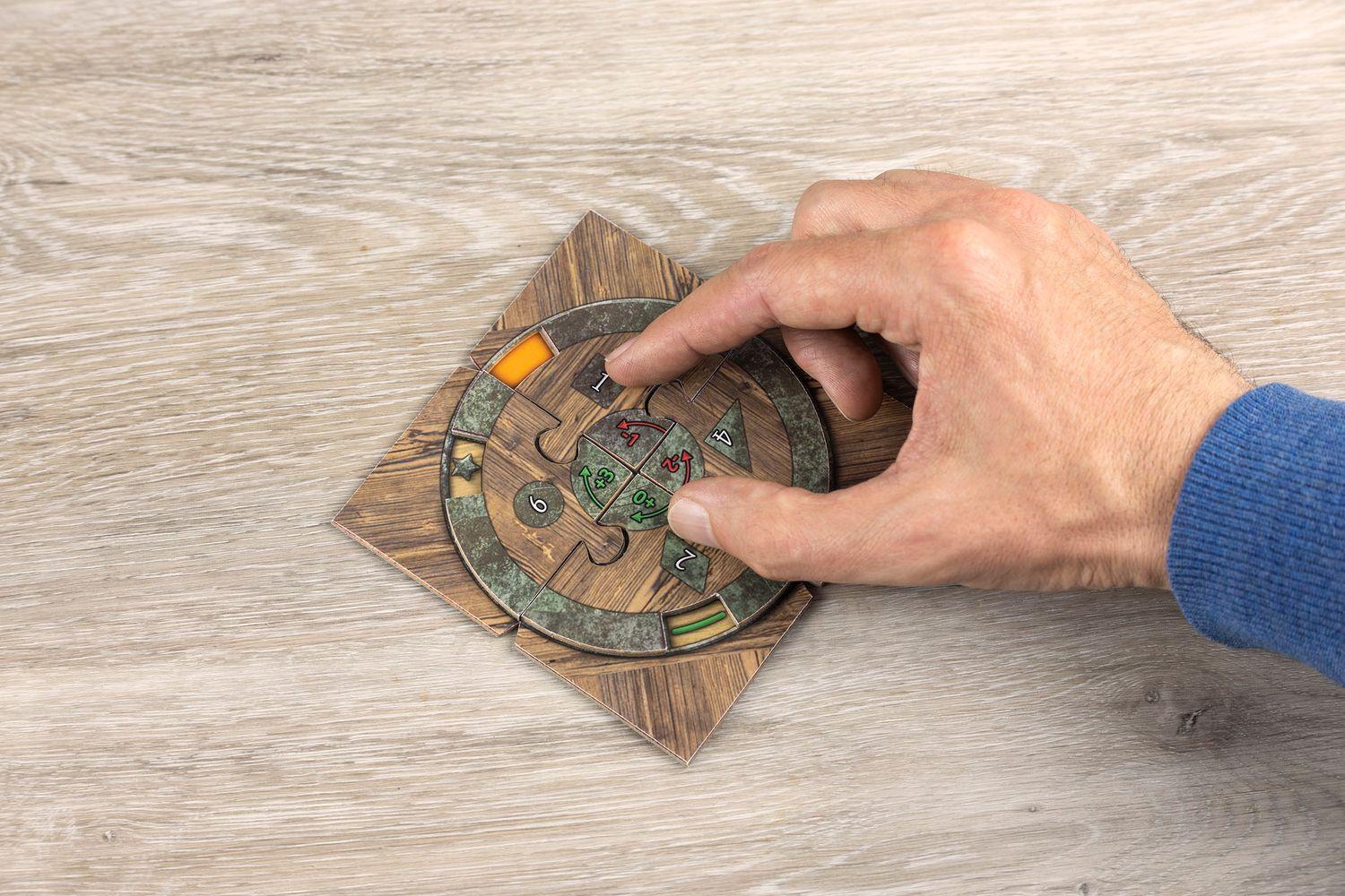B2X Escape Room Puzzle Adv. Paroni, Noita Ja Varas