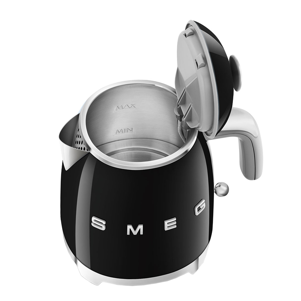 Smeg Mini Vattenkokare KLF05 Svart
