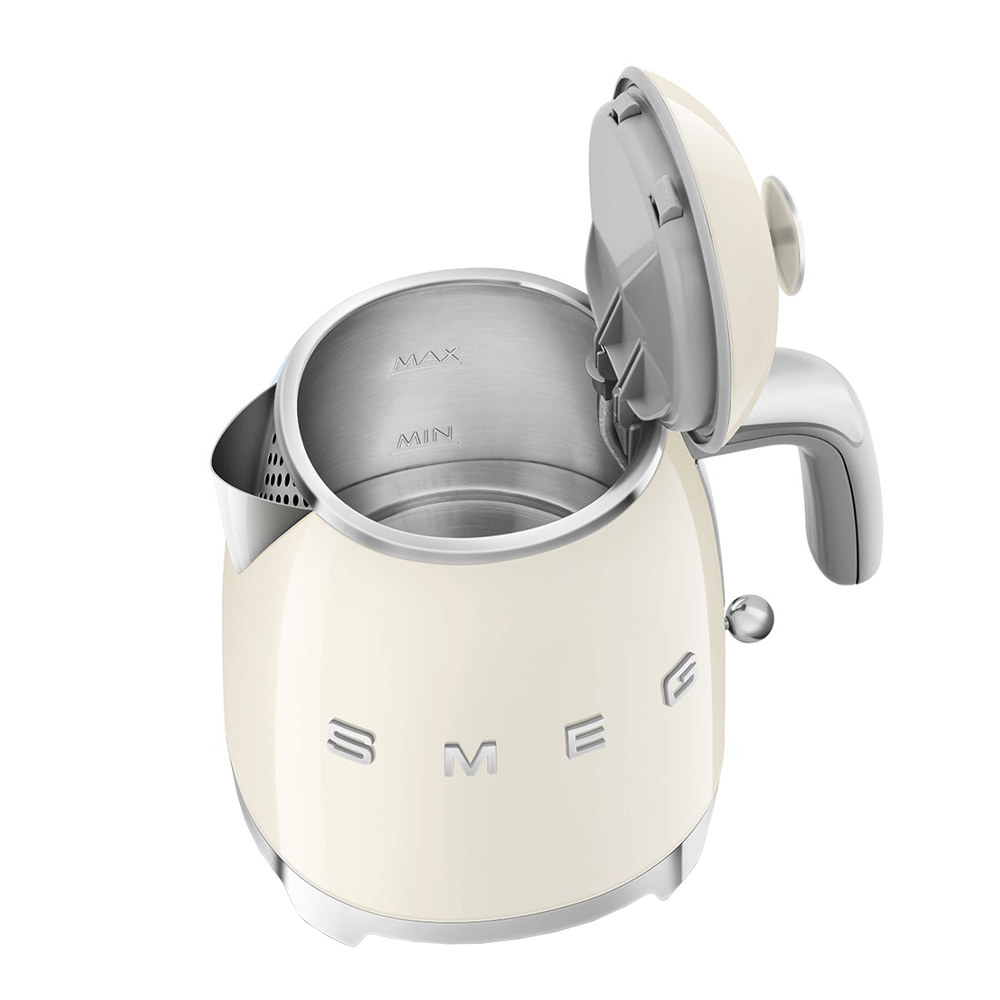 Smeg Mini Vattenkokare KLF05 Creme
