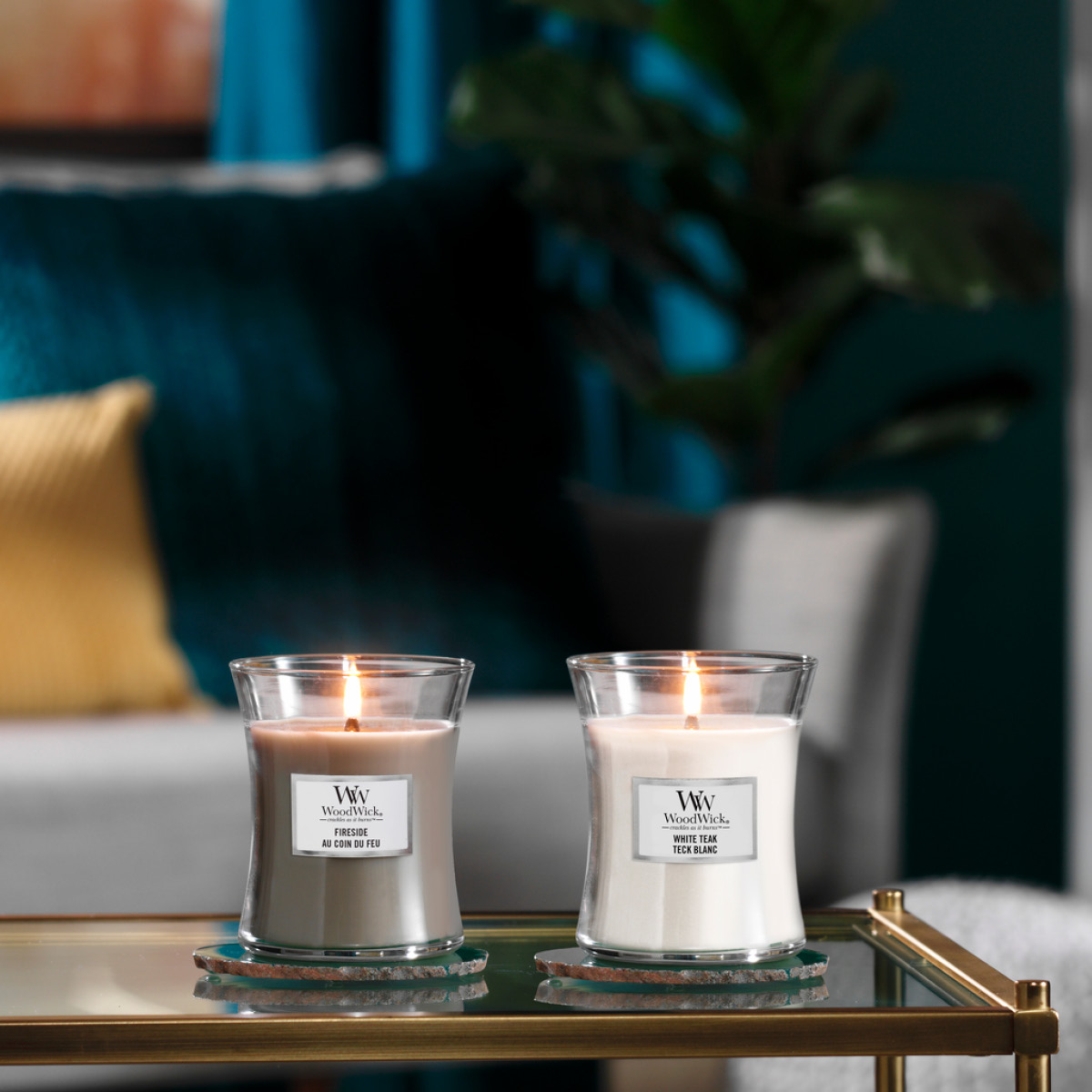 WoodWick Hourglass doftljus medium white teak