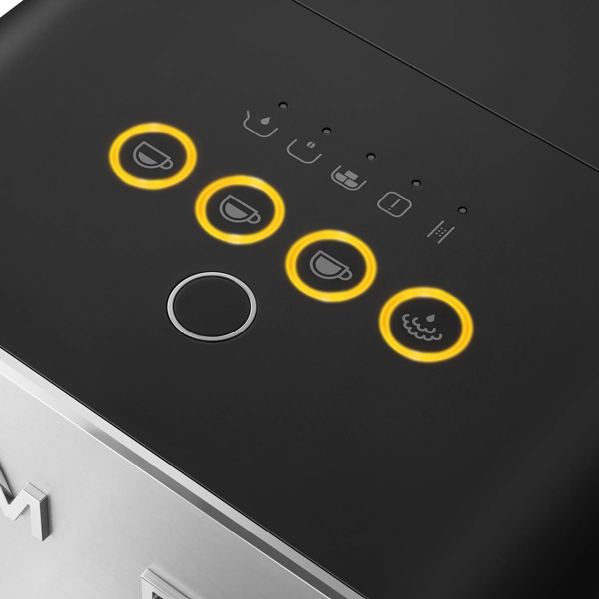 Smeg Kaffemaskin med Mjölkskummare BCC12 Matt Svart