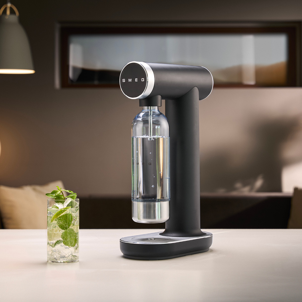 Smeg Collezione SKC01 kolsyremaskin 0,8 L matt svart