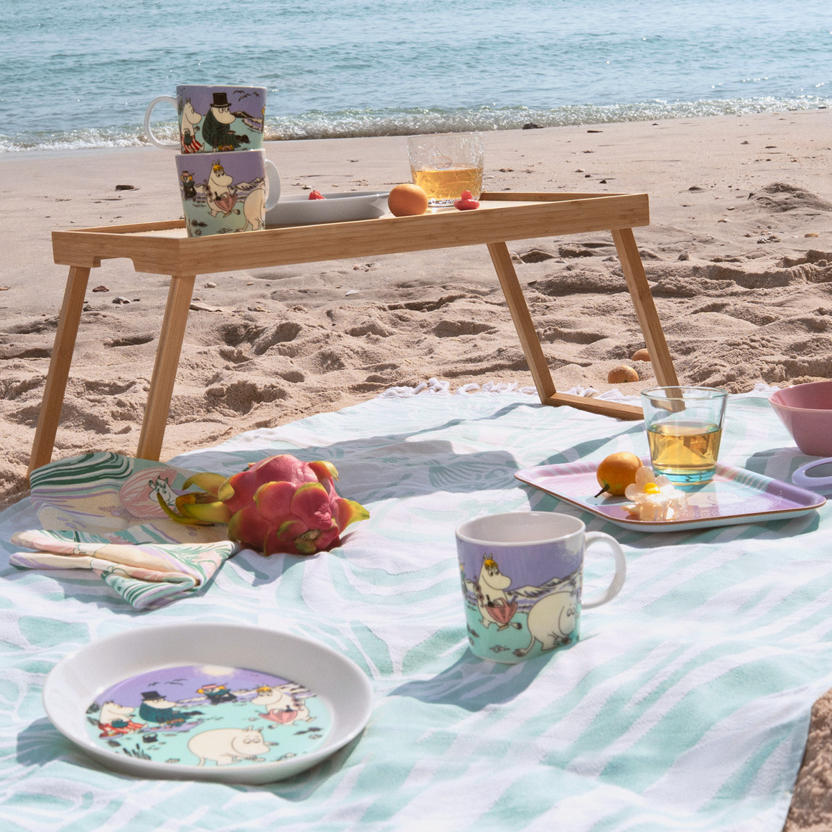 Moomin Arabia Muminmugg 30 cl En dag på stranden Sommar 2025