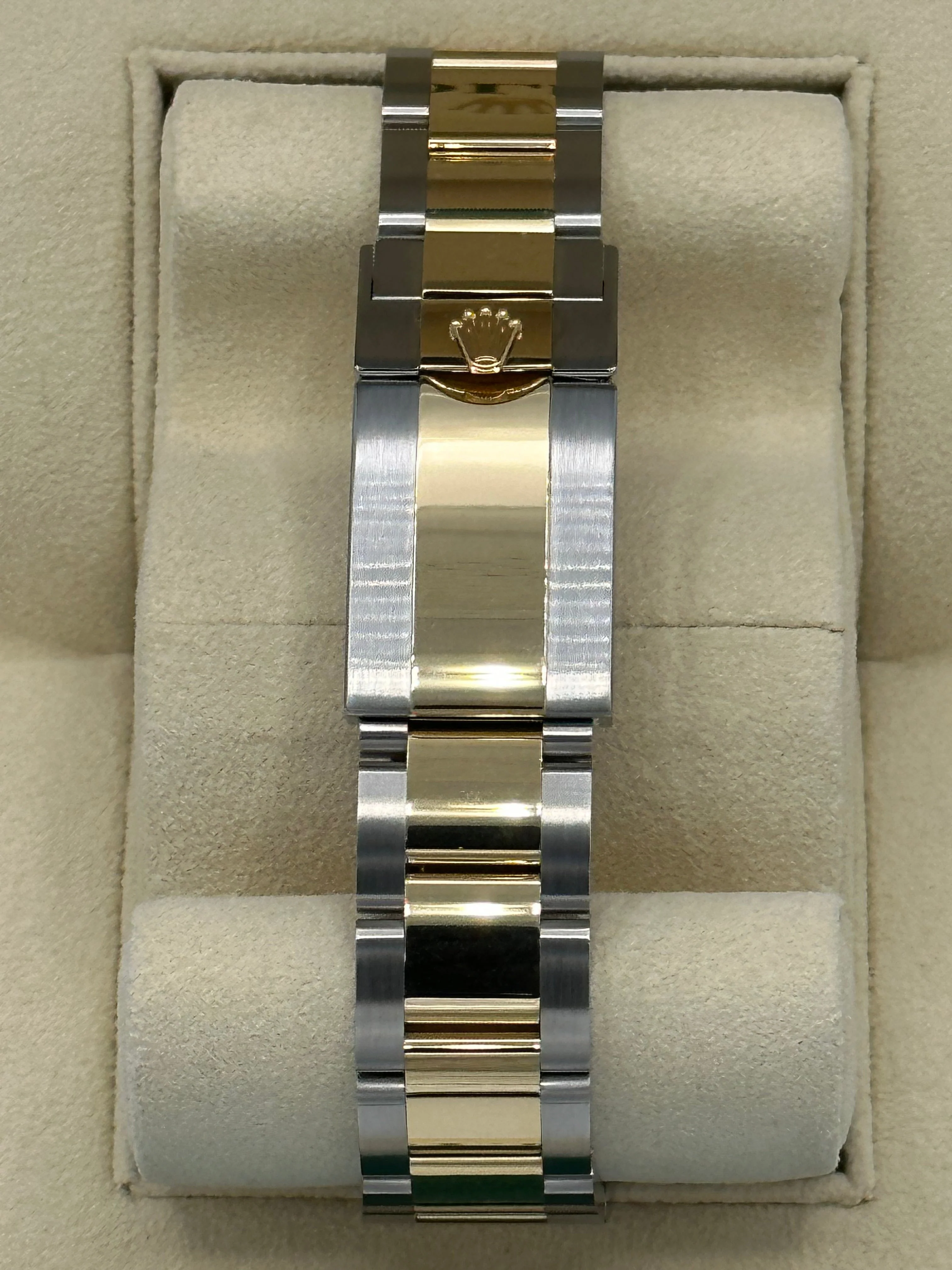 Daytona 40mm 116503 Two-Tone Black Dial