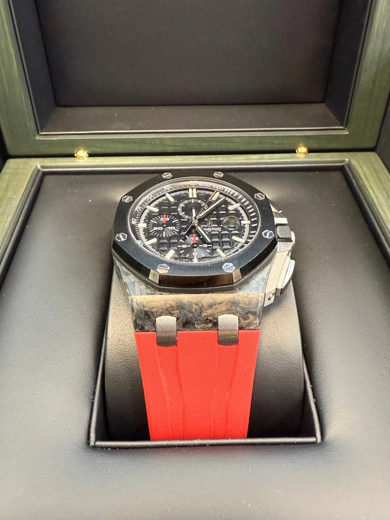 Audemars Piguet Royal Oak Offshore Chronograph 44mm Black Carbon 26400AU.OO.A002CA.01