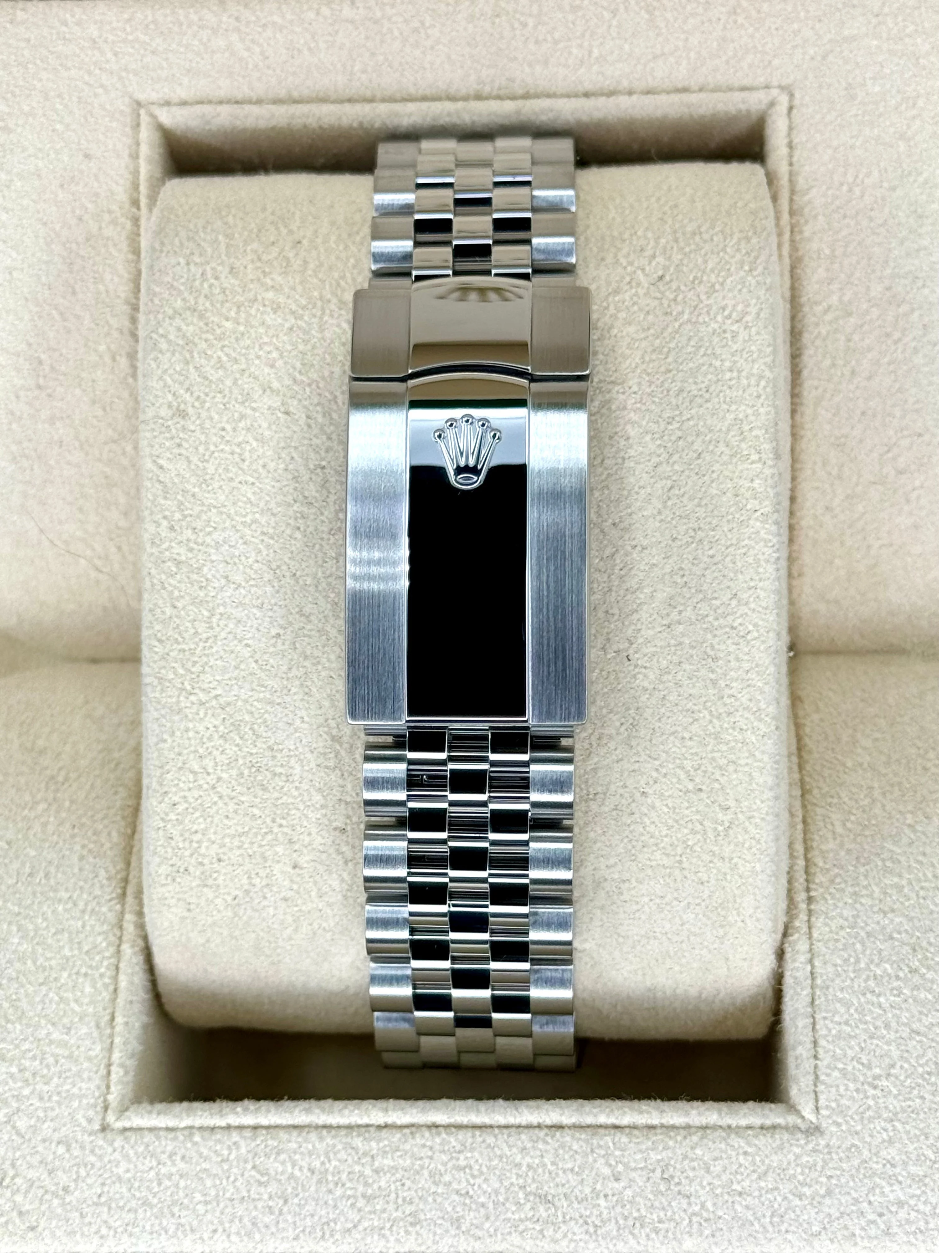 Datejust 41mm 126334 Jubilee Blue Diamond Dial