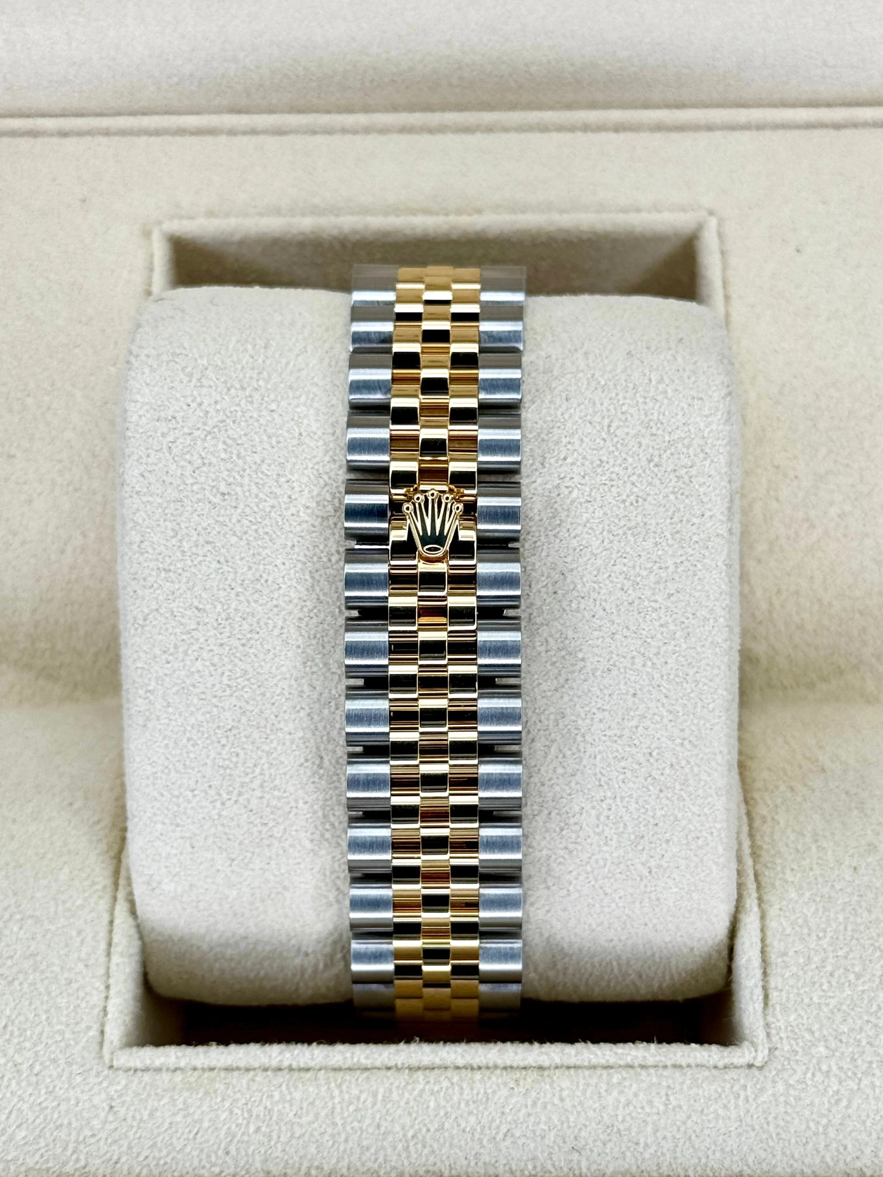 Ladies Datejust 31mm 278273 Jubilee Green Dial