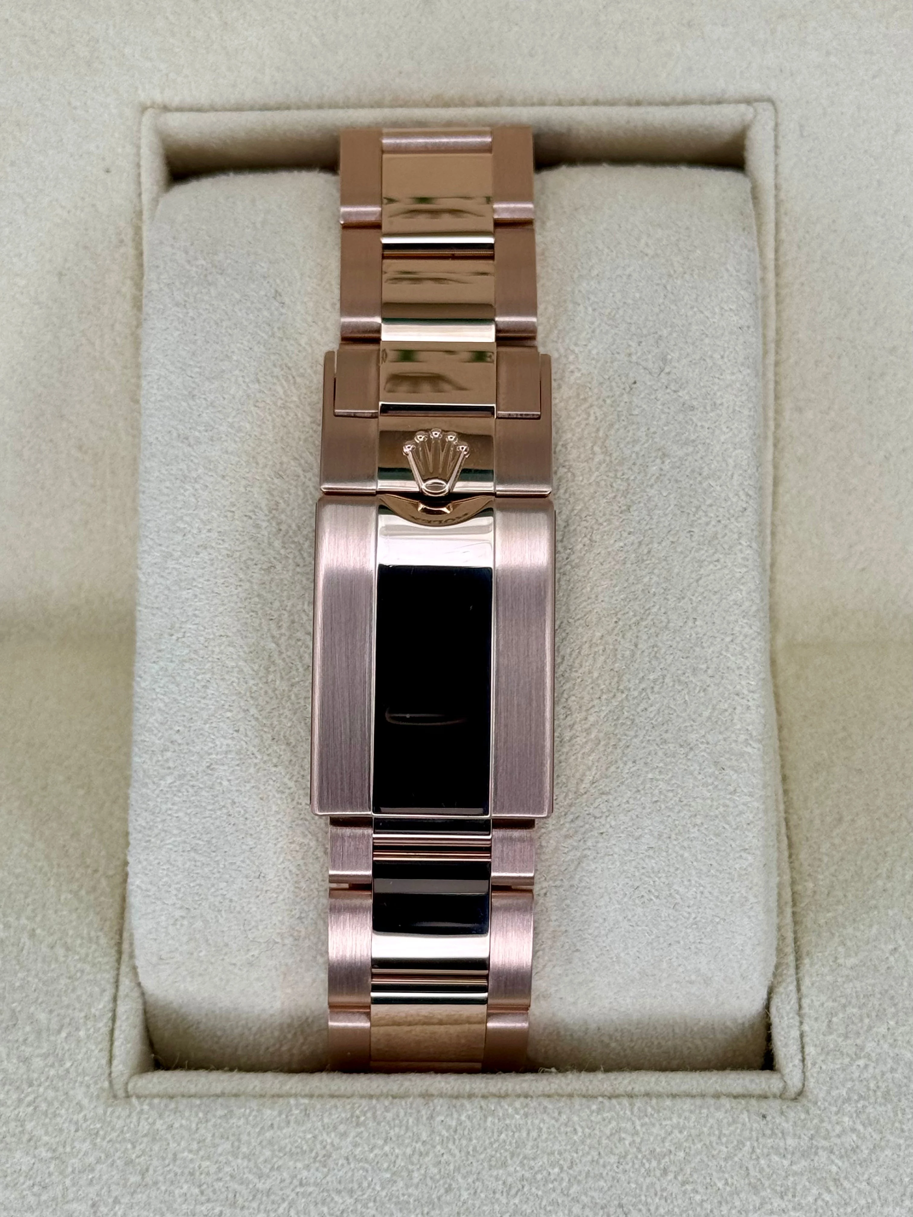 Daytona 40mm116505 Rose Gold Black Dial