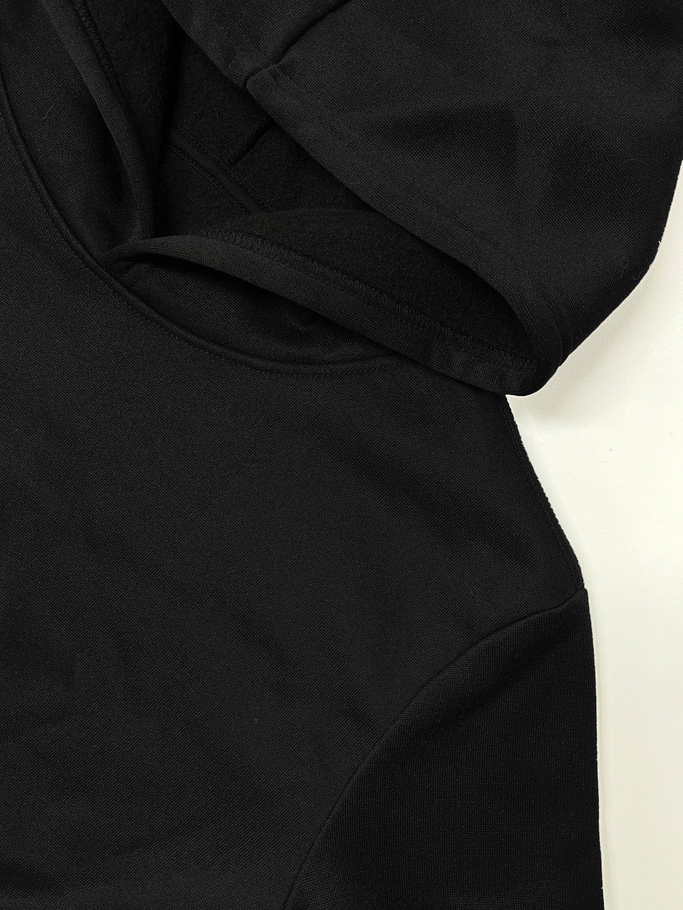 Men's Plus Size Music Graphic Hoodie - Black Pullover with Electric Guitar & Hands Print |   Oversized Loose Fit Long Sleeve Sweatshirt, Casual Streetwear, Machine Washable, Gift for Guitar Lovers