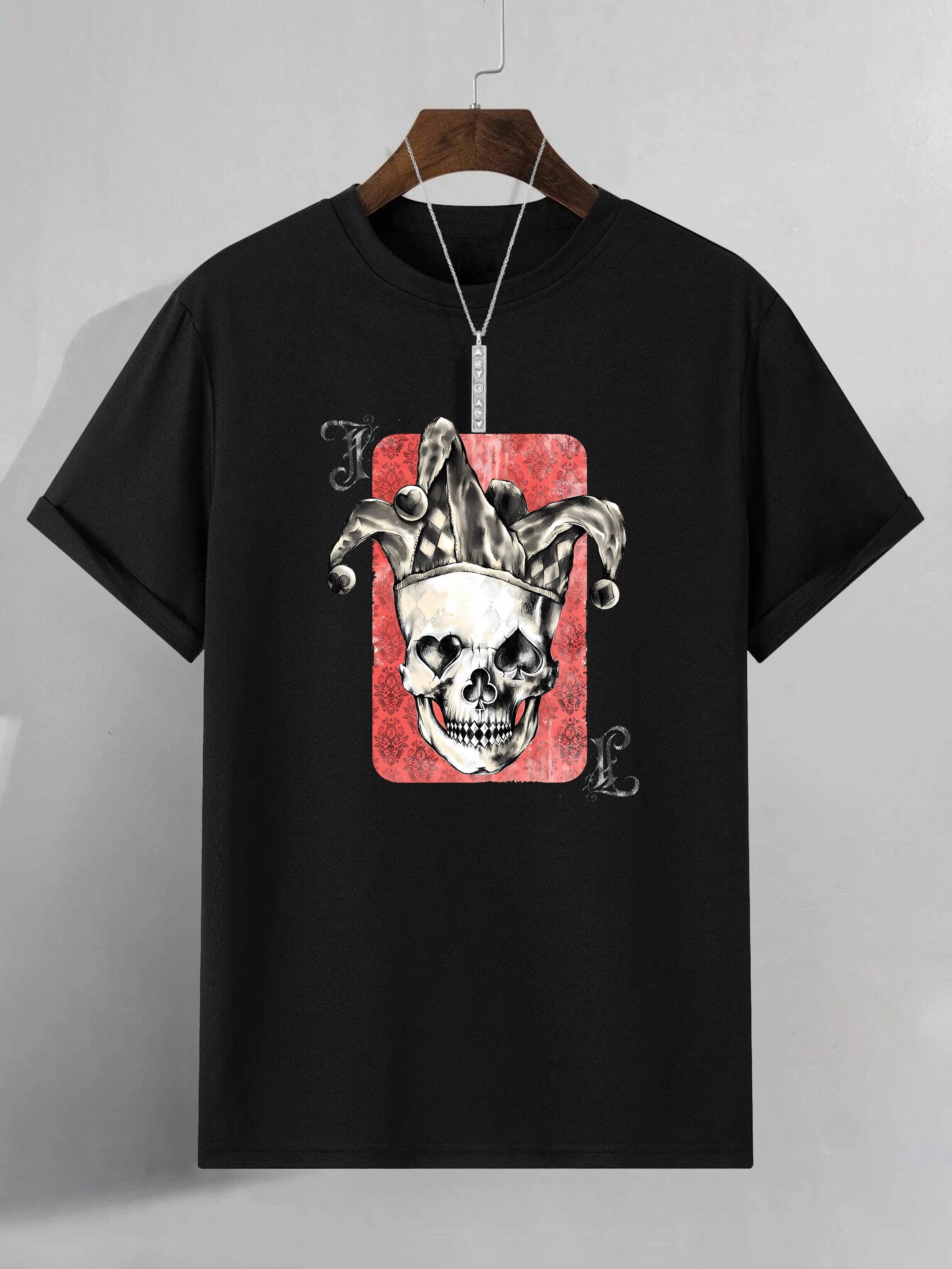 Men's Plus Size King of Hearts Jester Card T-Shirt - Black & Red Gothic Skull & Jester Hat Print, Streetwear Short Sleeve Round Neck Casual Tee for Spring Summer Fall, Joker-Inspired Outfit, PLUS SIZE