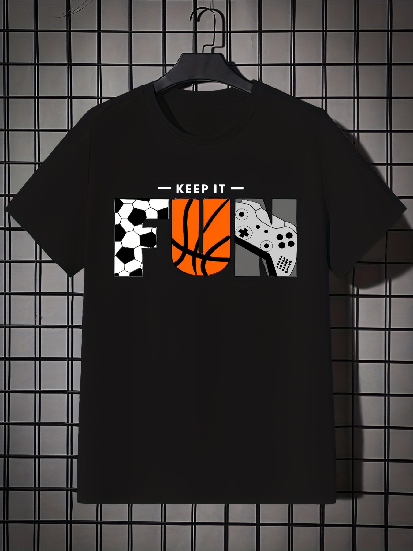 Plus Size Men's Street Style Crew Neck T-Shirt - Polyester Knit Fabric with Slight Stretch, Color Block Patchwork Design, Short Sleeve, Regular Fit for Spring/Summer/Fall