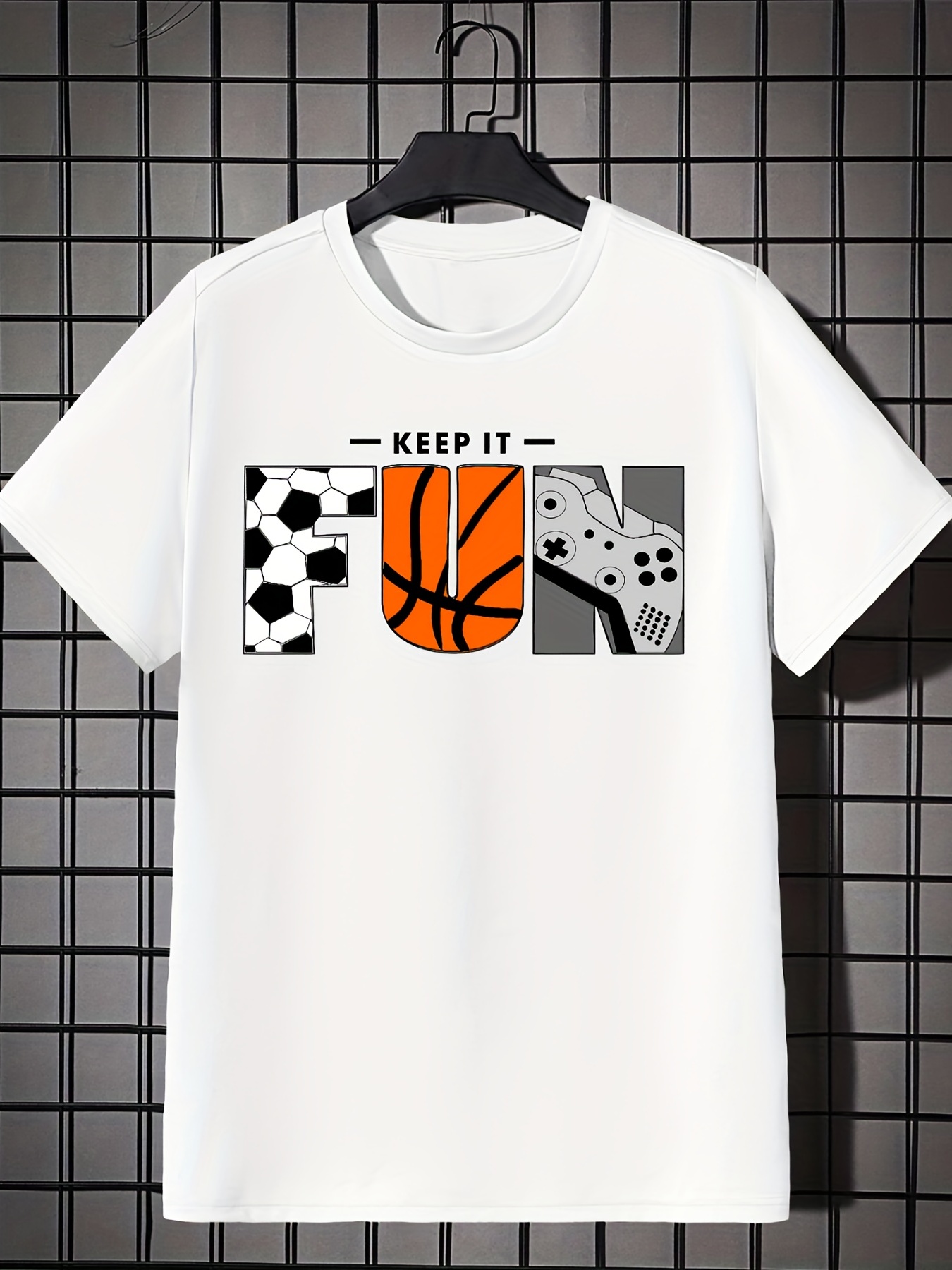 Plus Size Men's Street Style Crew Neck T-Shirt - Polyester Knit Fabric with Slight Stretch, Color Block Patchwork Design, Short Sleeve, Regular Fit for Spring/Summer/Fall