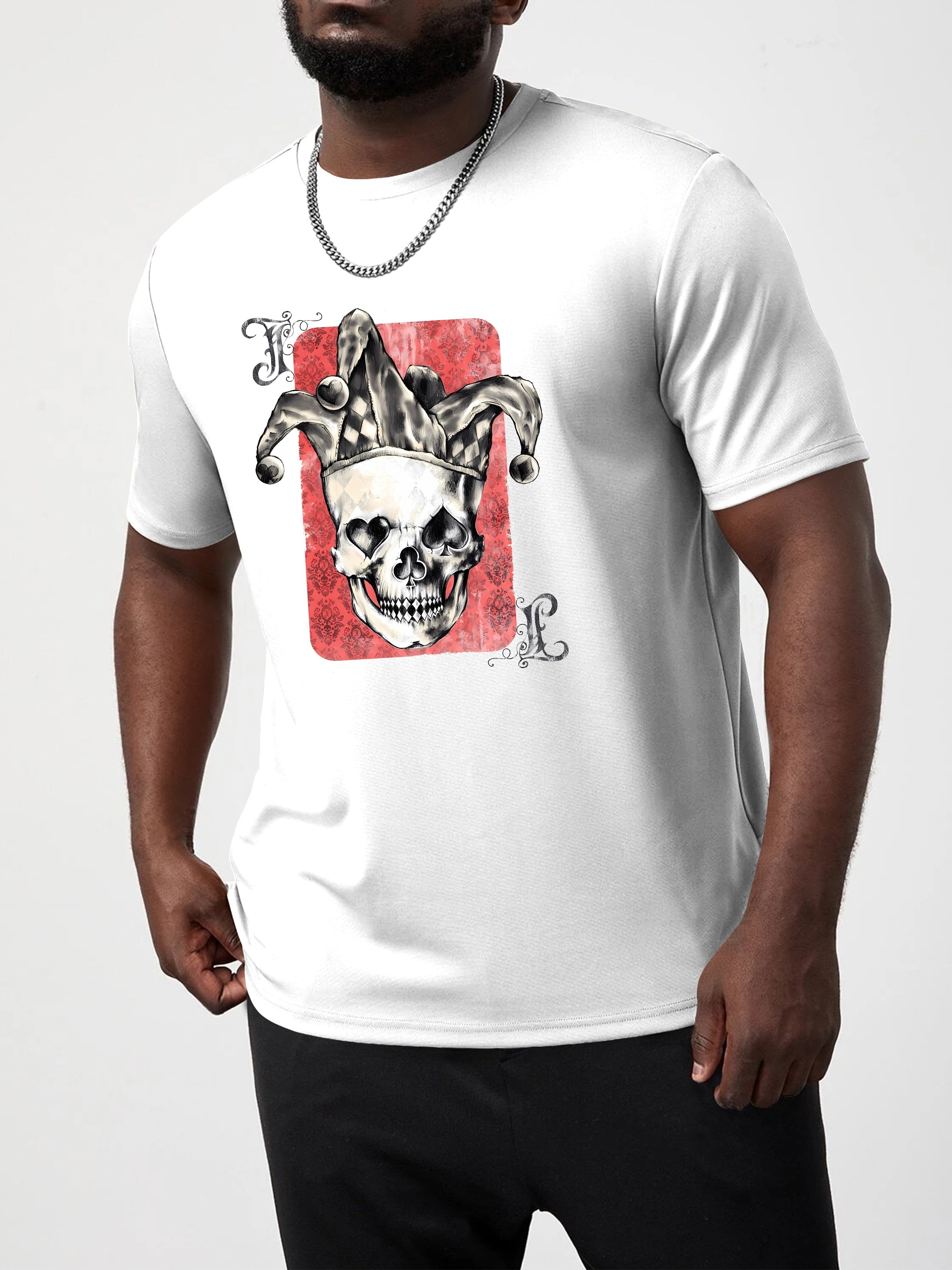 Men's Plus Size King of Hearts Jester Card T-Shirt - Black & Red Gothic Skull & Jester Hat Print, Streetwear Short Sleeve Round Neck Casual Tee for Spring Summer Fall, Joker-Inspired Outfit, PLUS SIZE