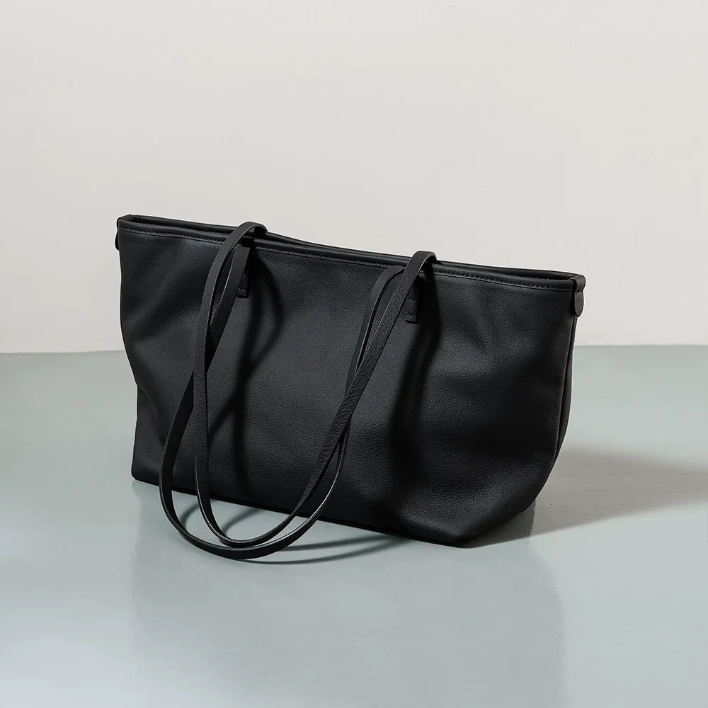 Minimalist Black Shoulder Handbag