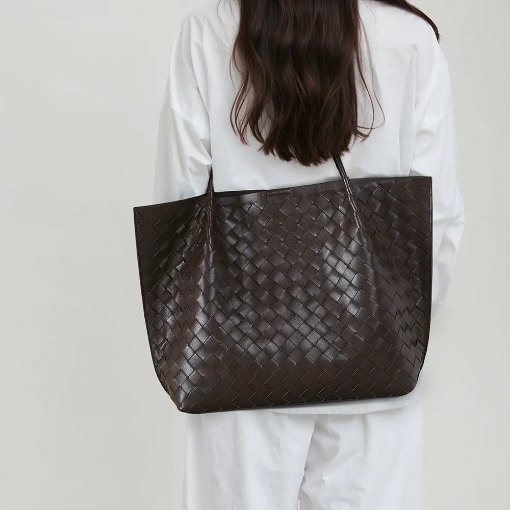 Chocolate Woven Tote Bag with Inner Pouch