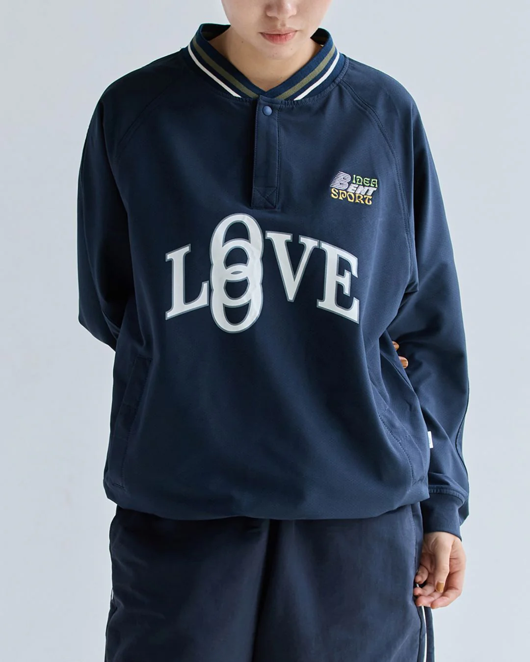 V-neck Half Button Logo Pullover SW093