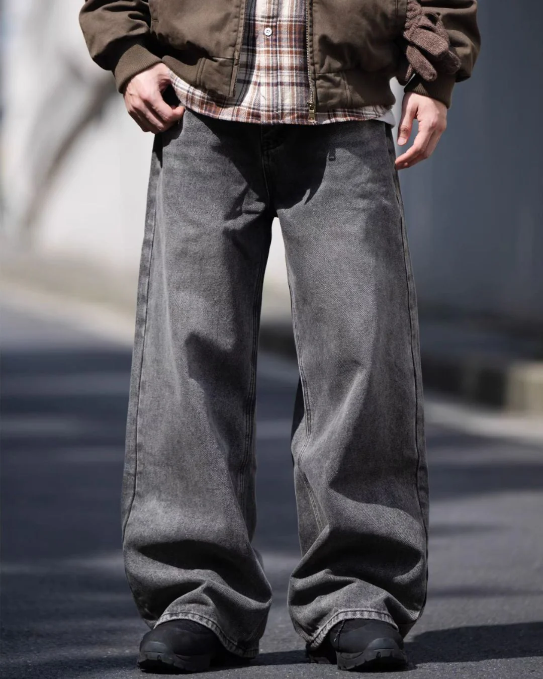 Washed Black Straight Jeans DP041
