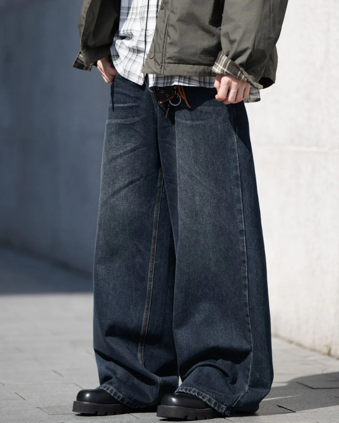 Vintage Navy Straight Denim DP056