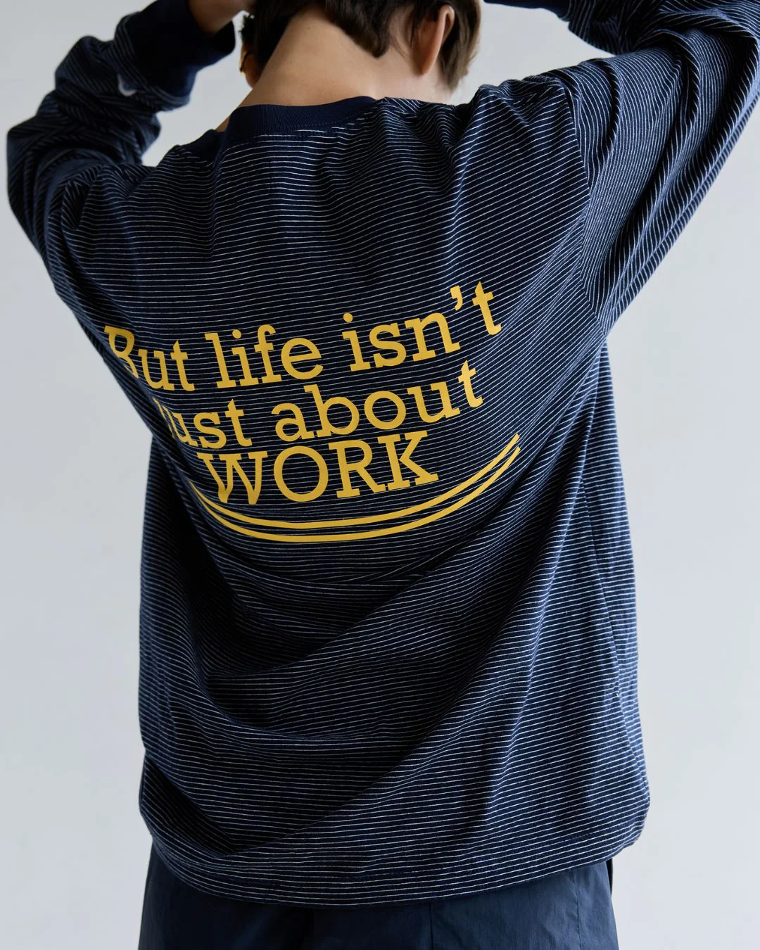 Back Logo Border T-shirt LT077
